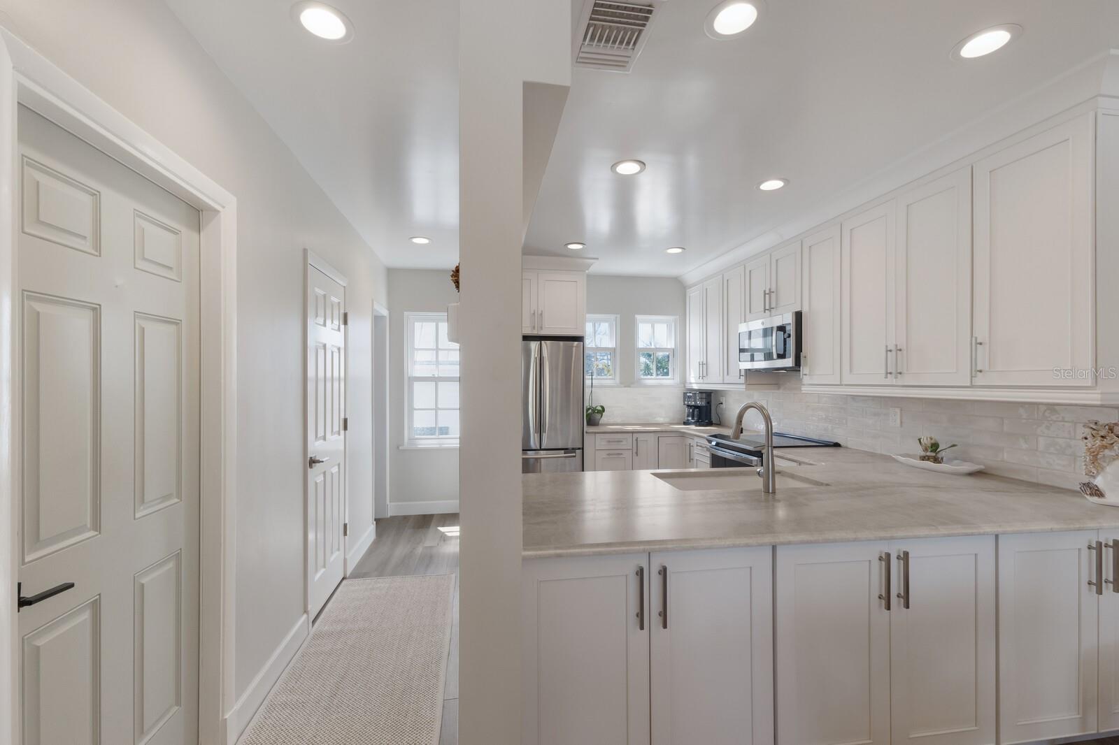 530 5TH ST W #3, BOCA GRANDE, FL, 33921