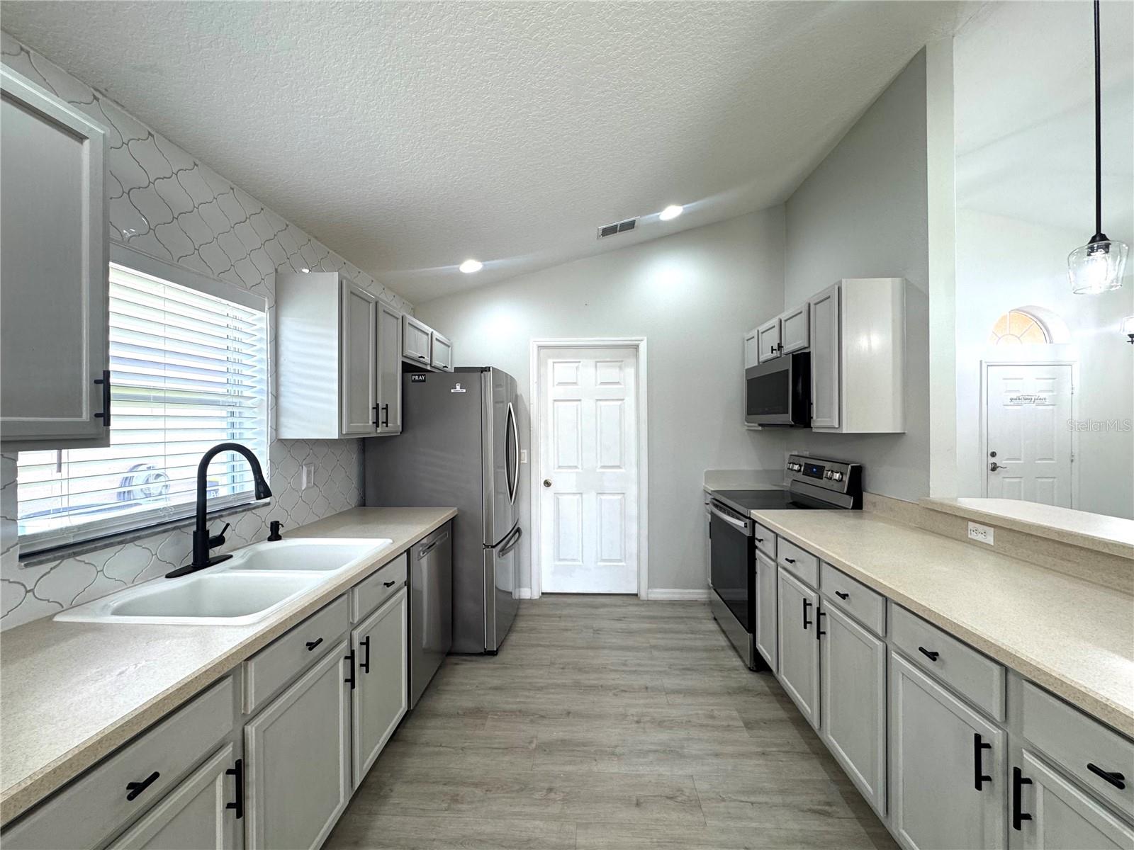 308 ROBIN RD, DAVENPORT, FL, 33896