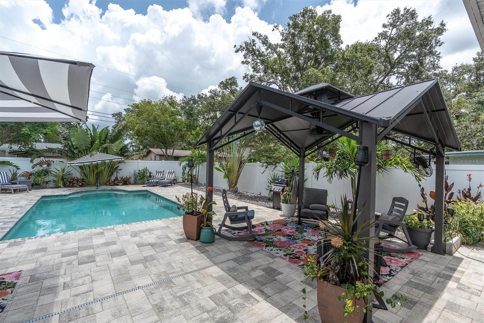 2009 WOODWARD AVE, DUNEDIN, FL, 34698