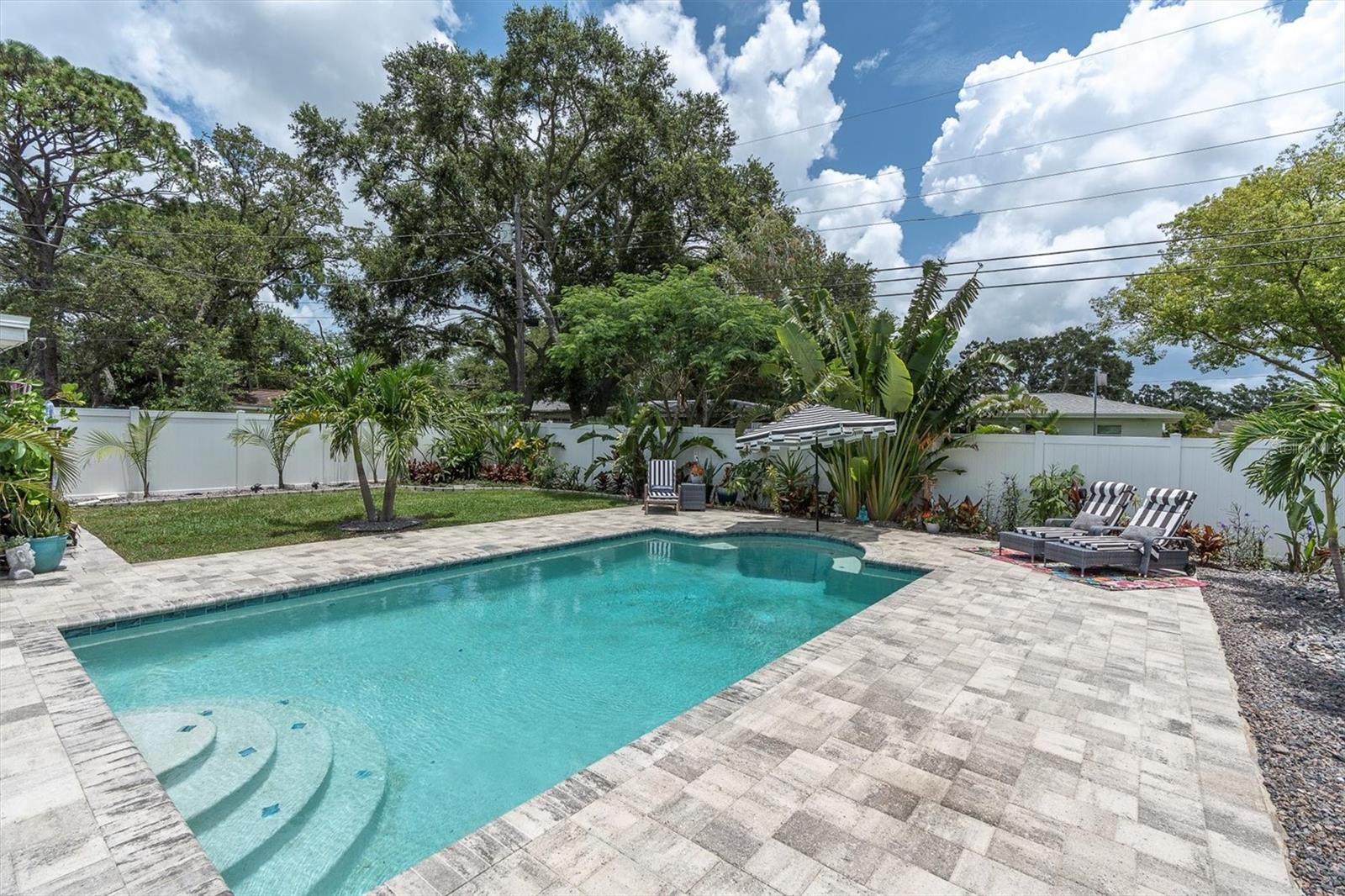 2009 WOODWARD AVE, DUNEDIN, FL, 34698