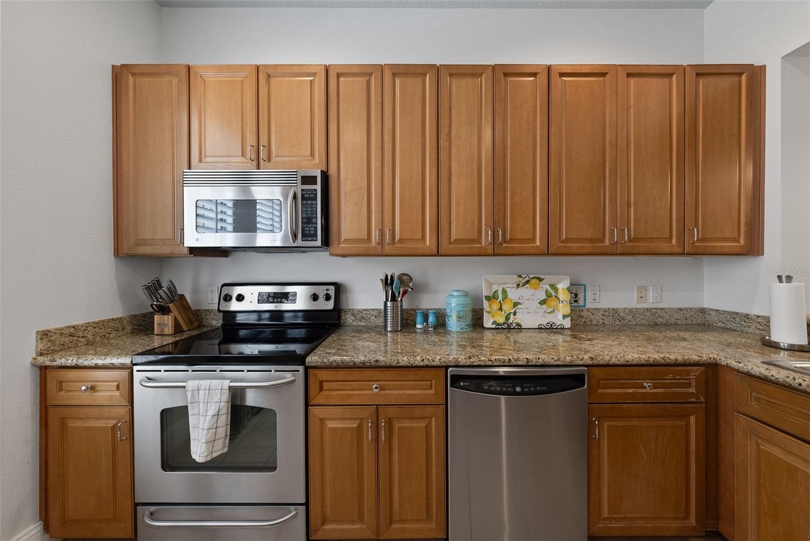 2211 SOHO BAY CT, TAMPA, FL, 33606