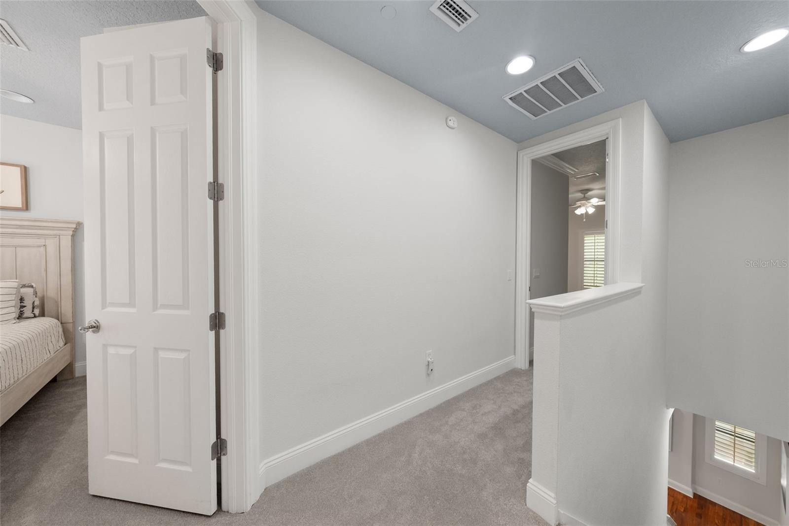 2211 SOHO BAY CT, TAMPA, FL, 33606