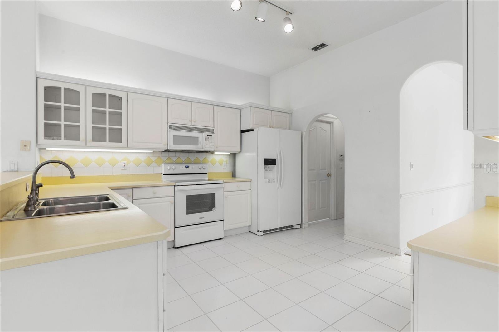 16 BIRCHWOOD PL, PALM COAST, FL, 32137