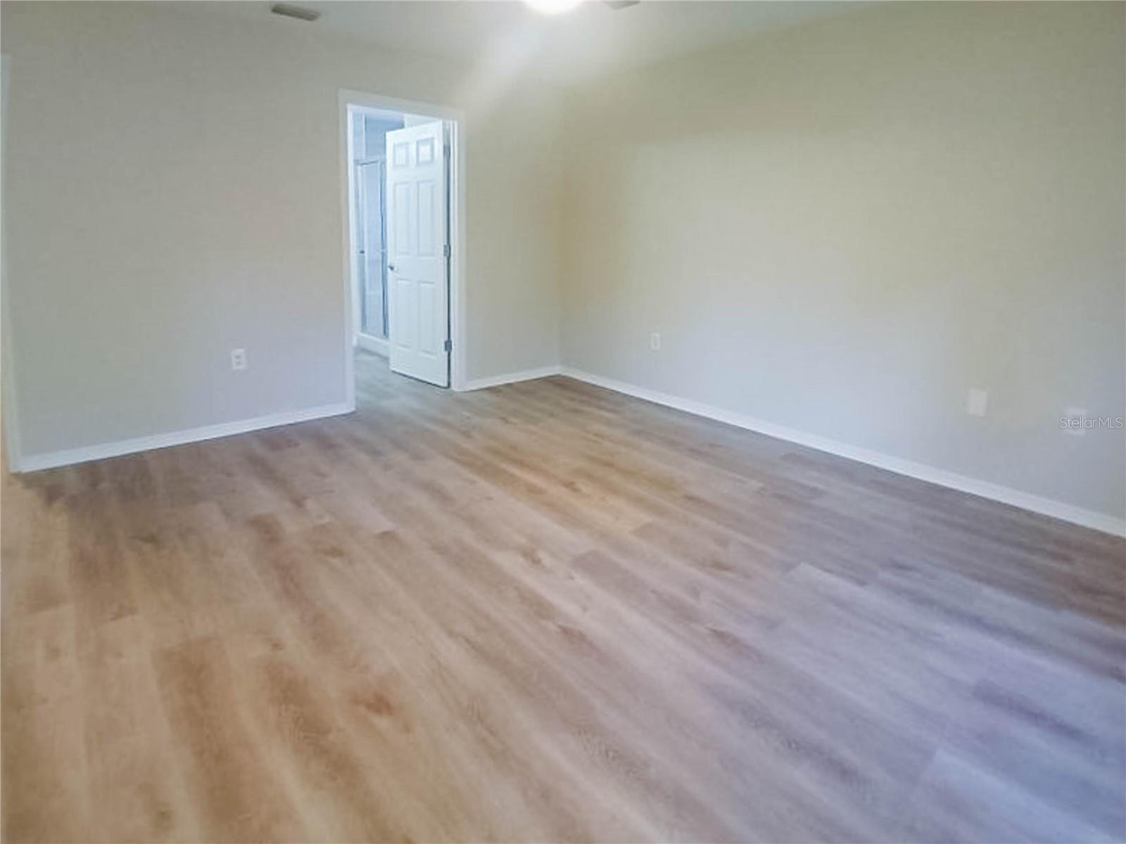 2017 17TH AVE W, BRADENTON, FL, 34205