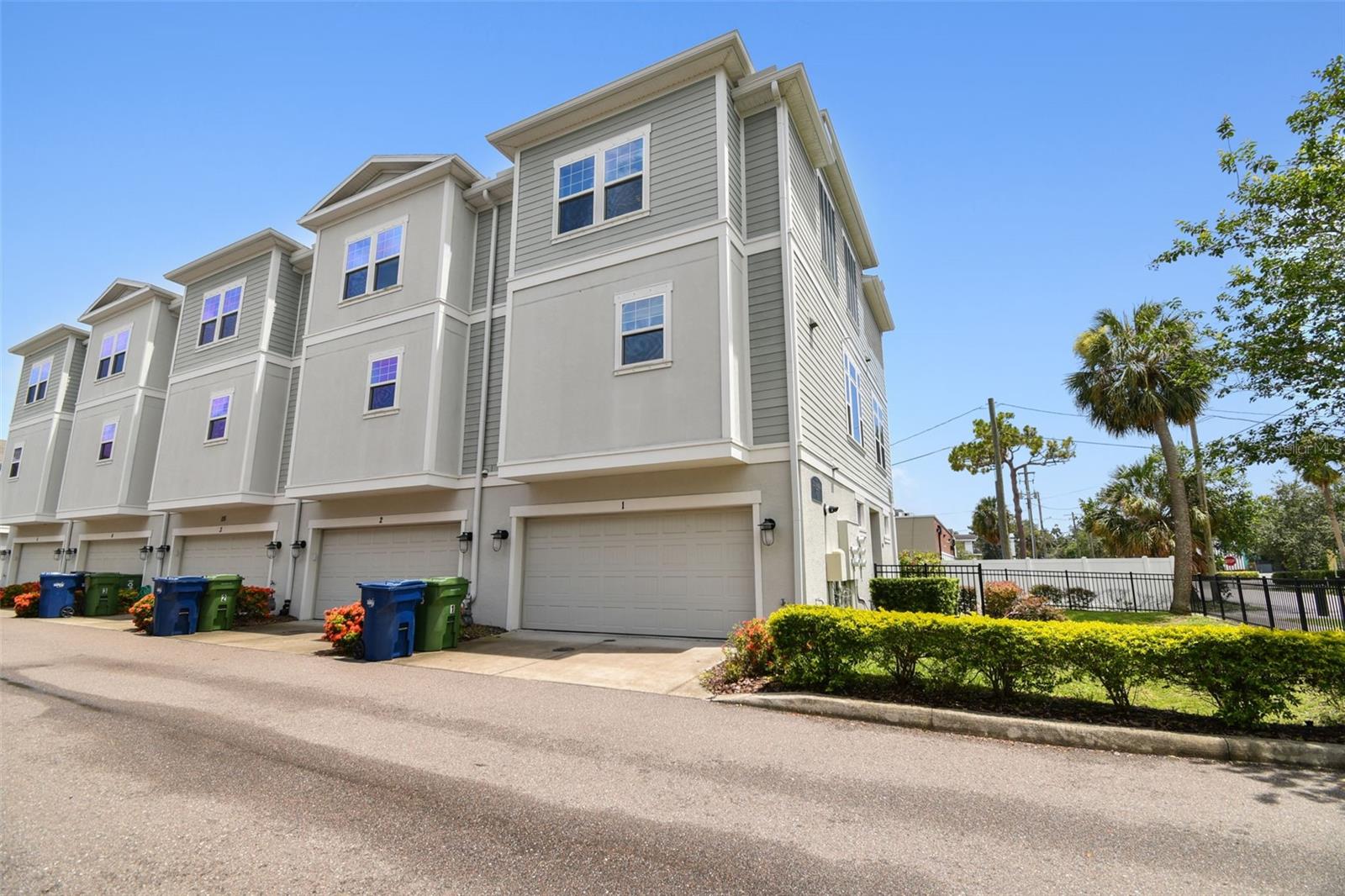 115 N ARRAWANA AVE #1, TAMPA, FL, 33609