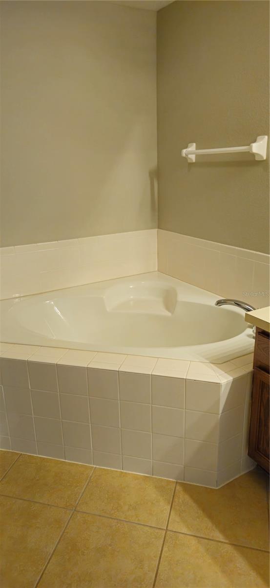 2310 WEATHERED WOOD DR, LEESBURG, FL, 34748