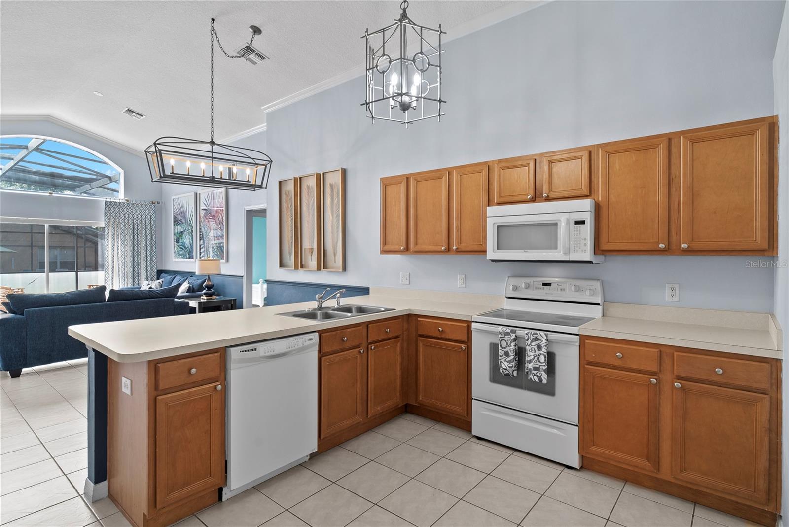 164 SEVILLA AVE, DAVENPORT, FL, 33897