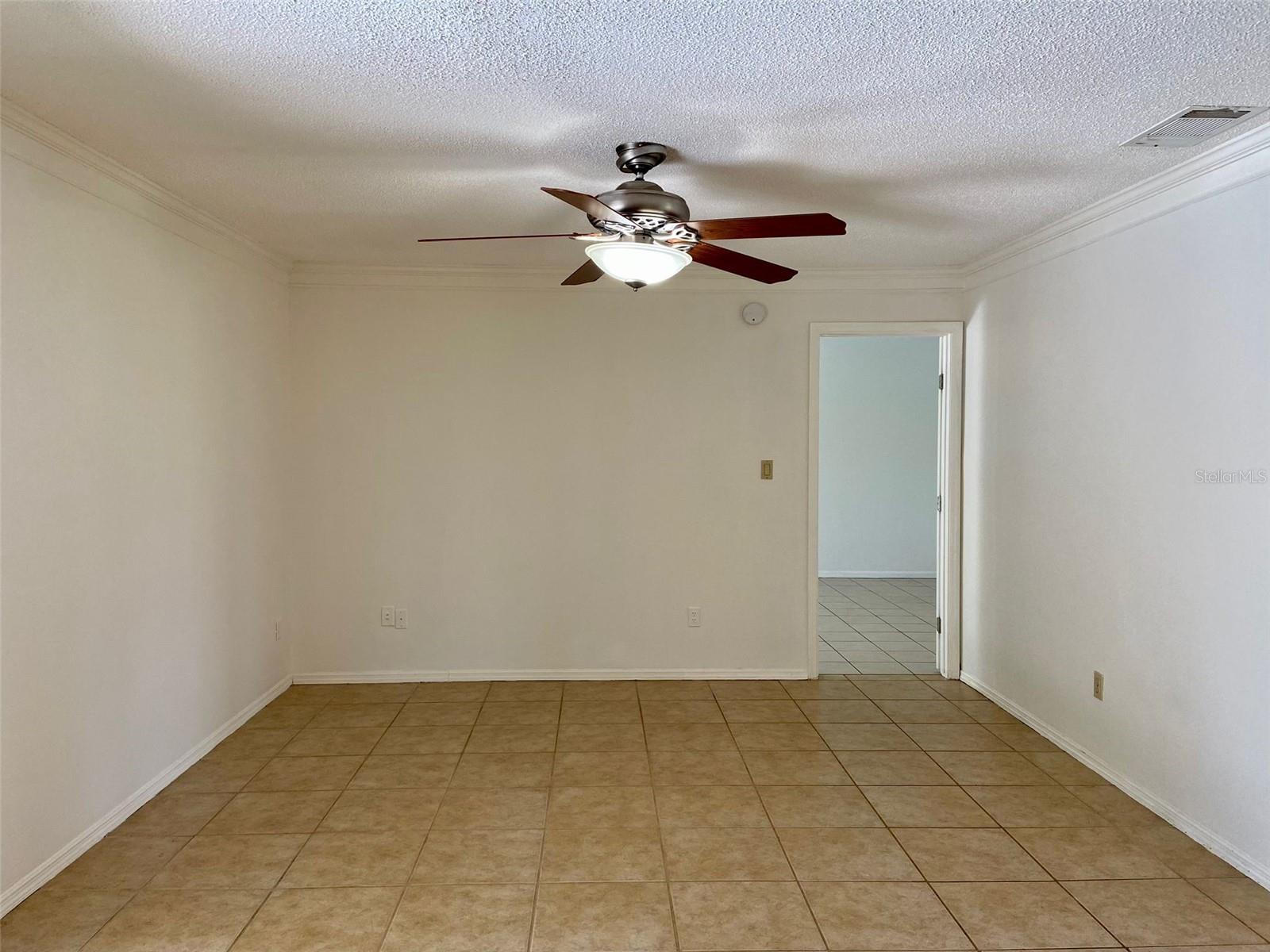 3015 CRESTED CIR, ORLANDO, FL, 32837