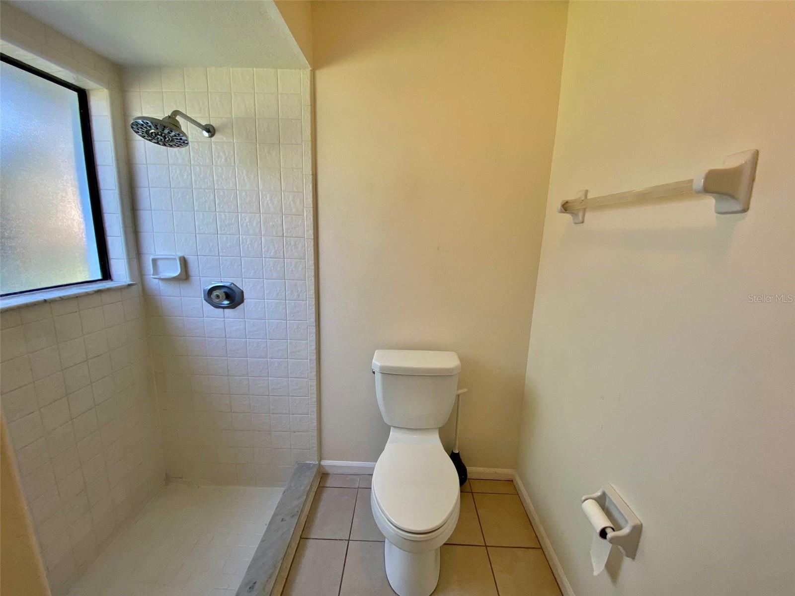 3015 CRESTED CIR, ORLANDO, FL, 32837