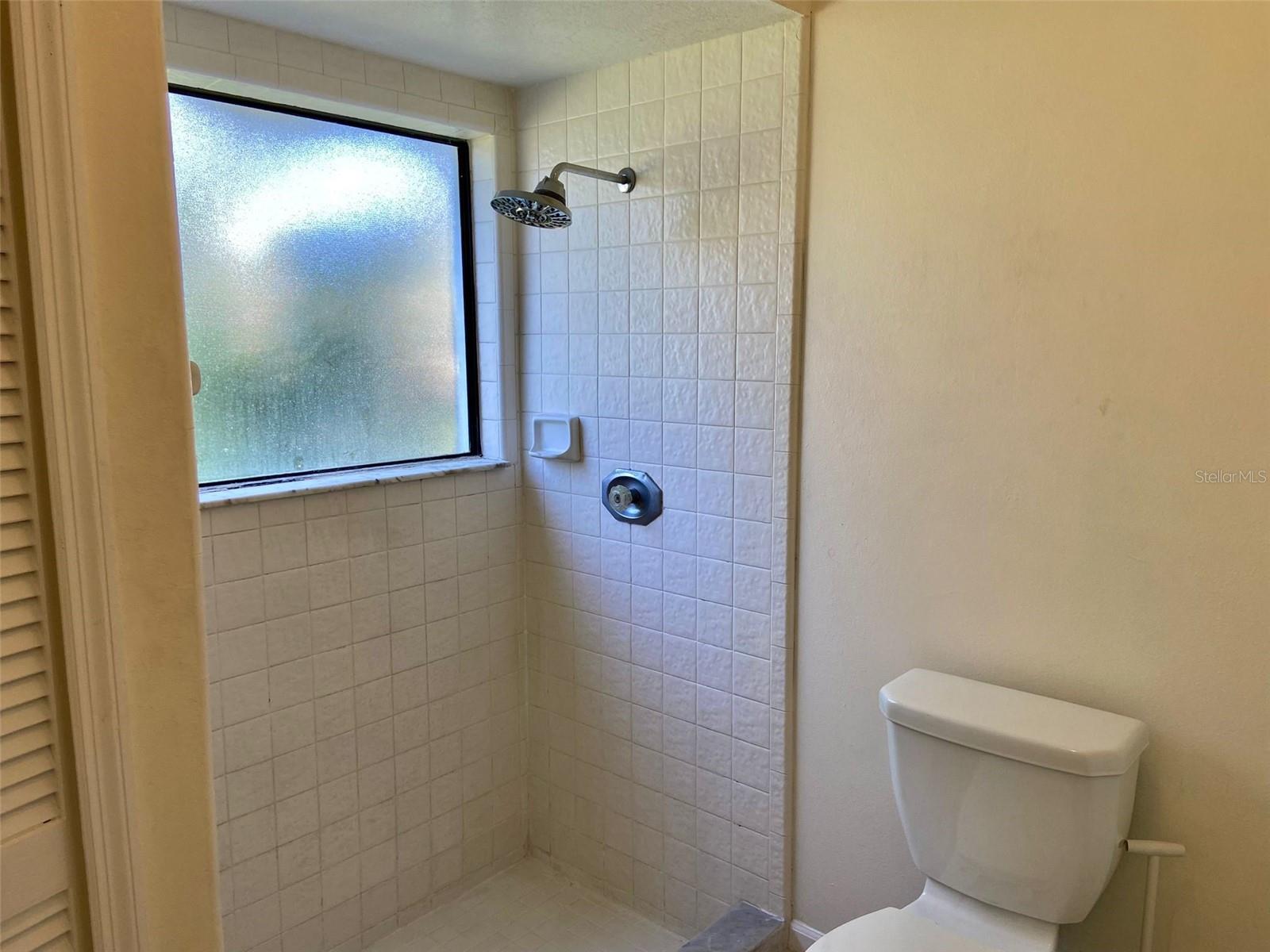 3015 CRESTED CIR, ORLANDO, FL, 32837