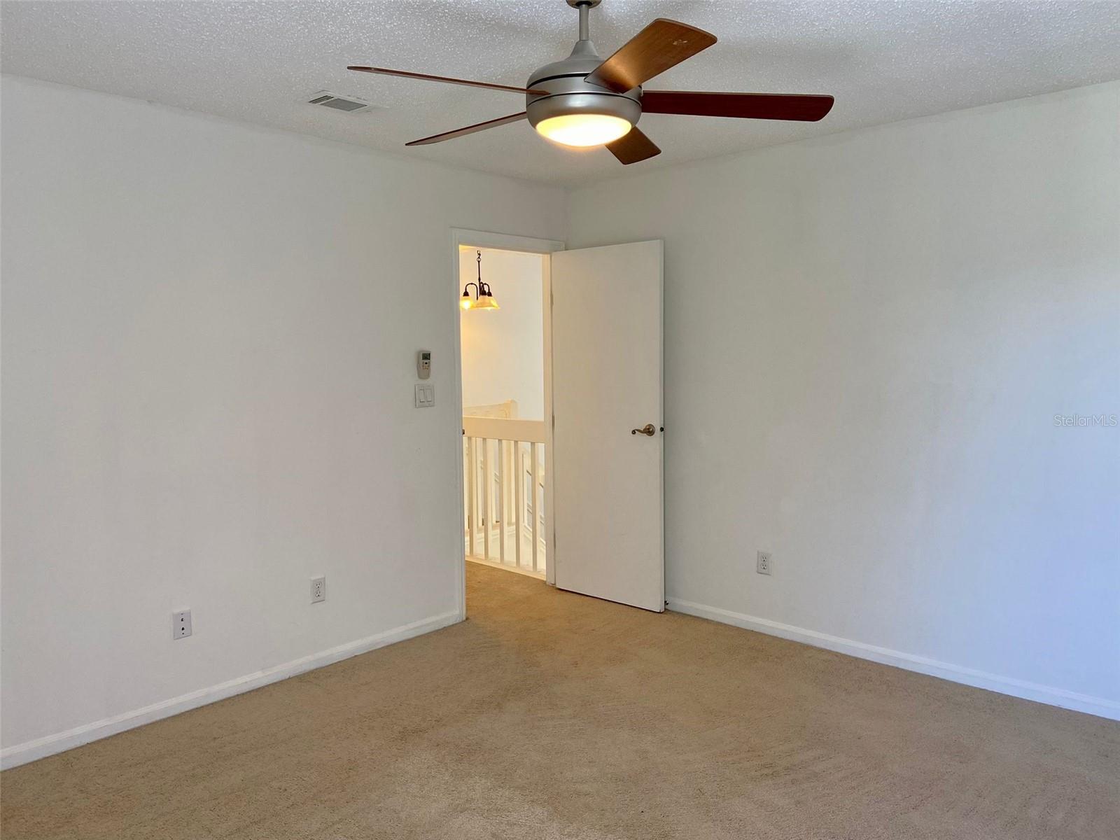 3015 CRESTED CIR, ORLANDO, FL, 32837