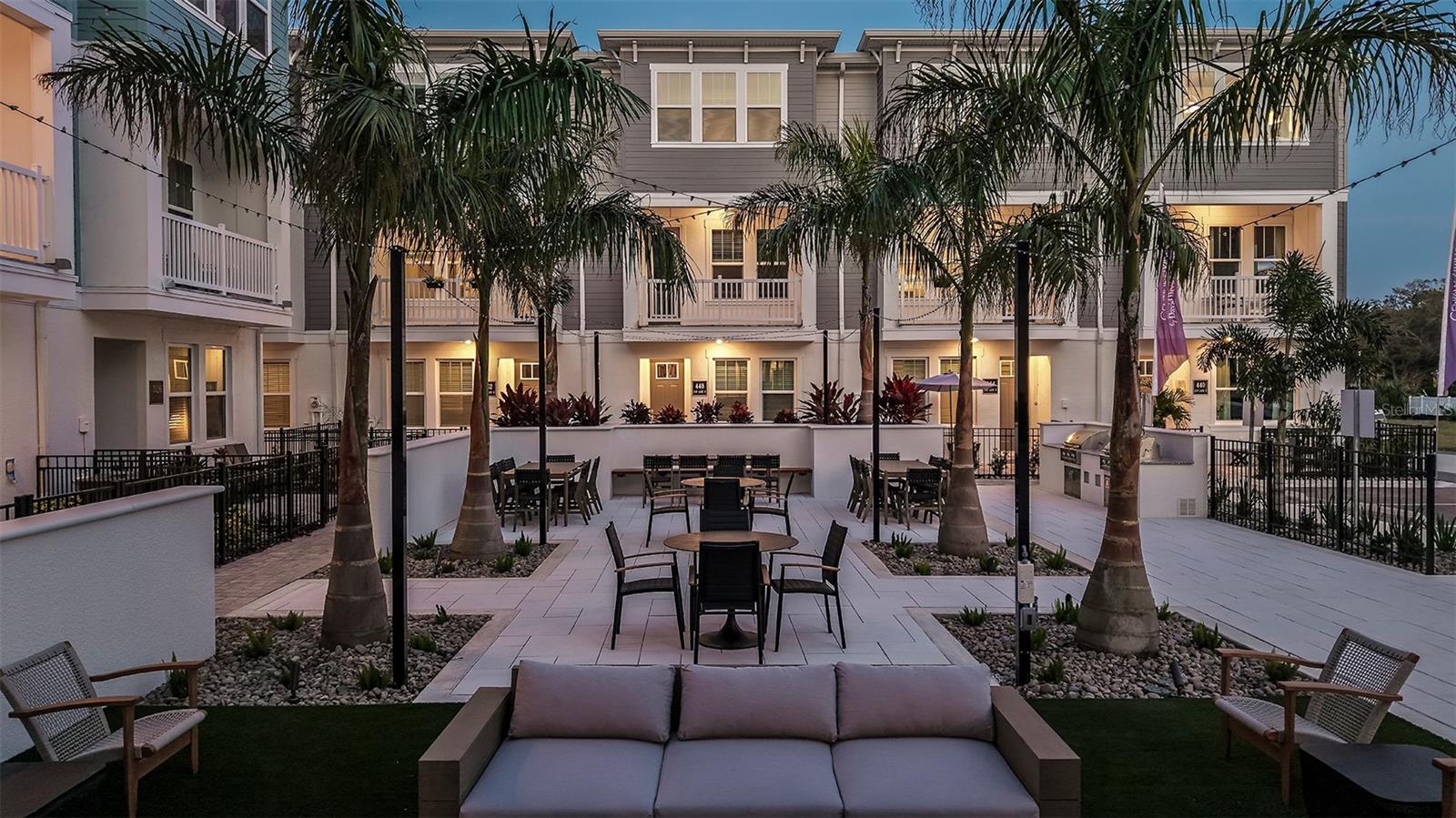 499 31ST WAY N, ST PETERSBURG, FL, 33713