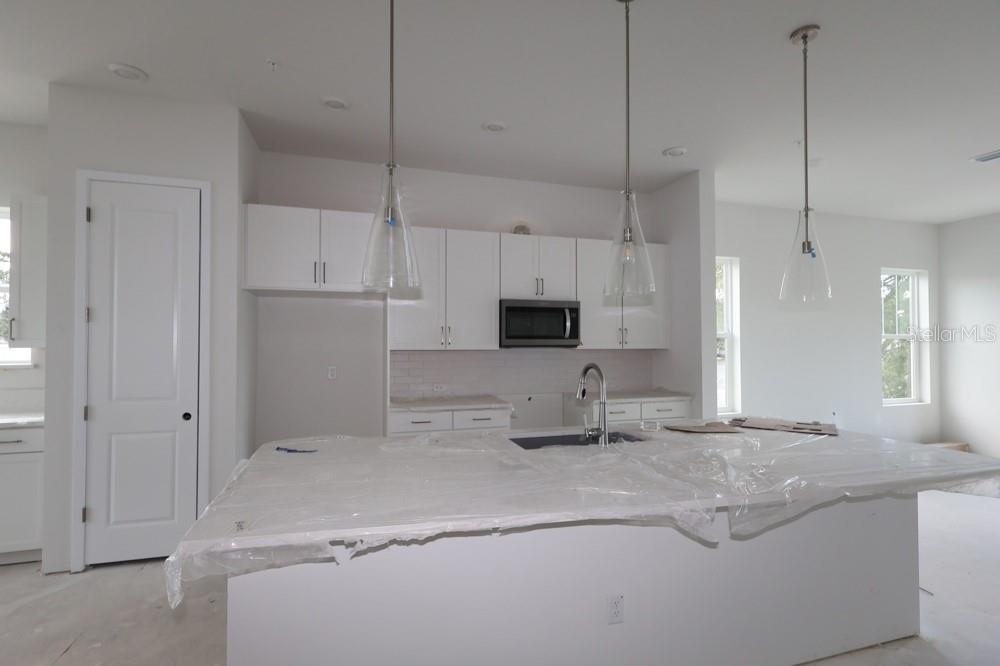 499 31ST WAY N, ST PETERSBURG, FL, 33713