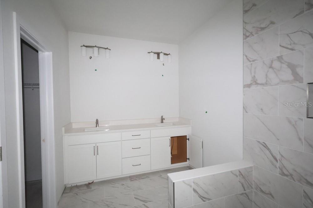 499 31ST WAY N, ST PETERSBURG, FL, 33713