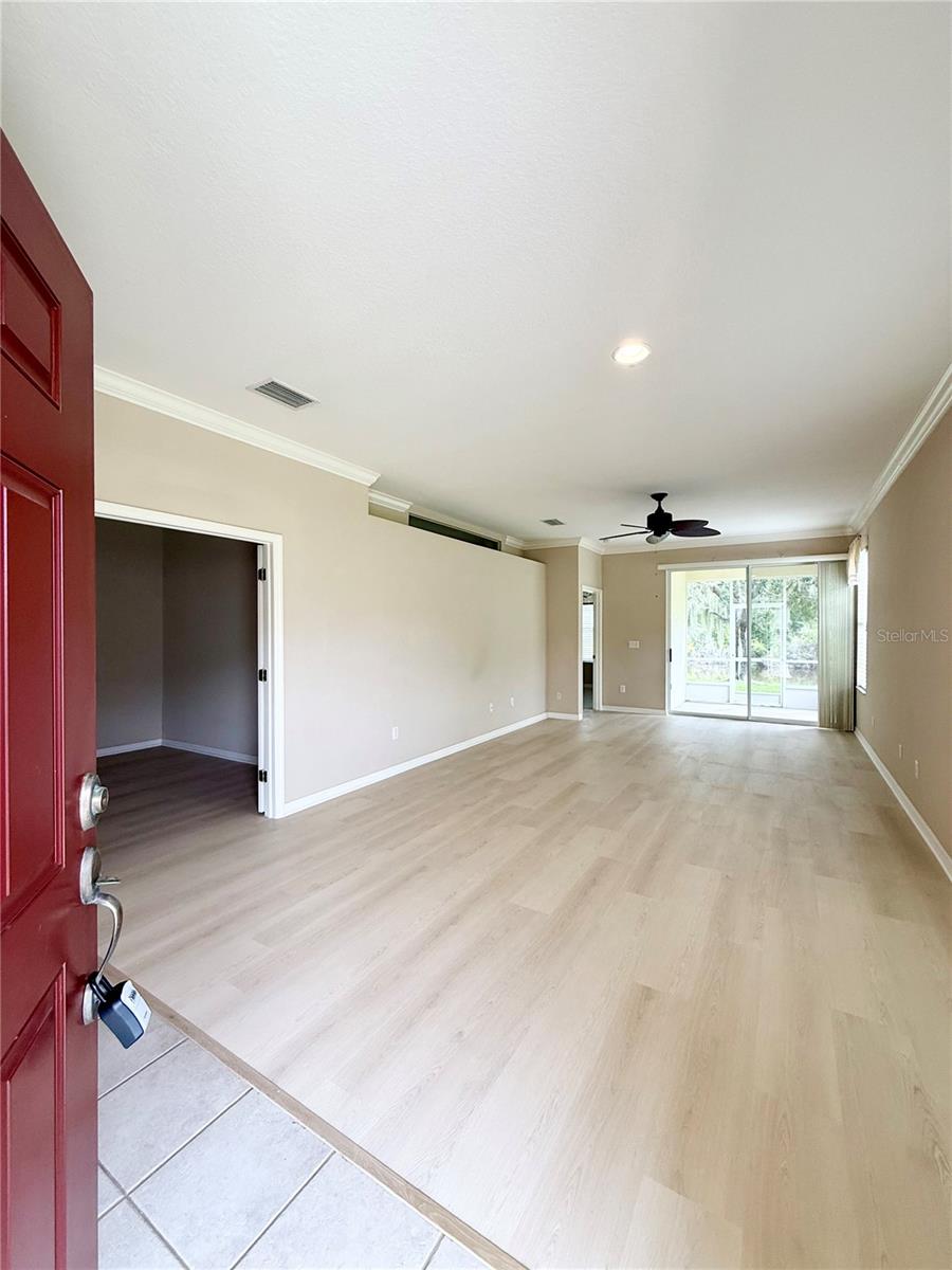 3326 CHAPEL CREEK CIR, WESLEY CHAPEL, FL, 33544