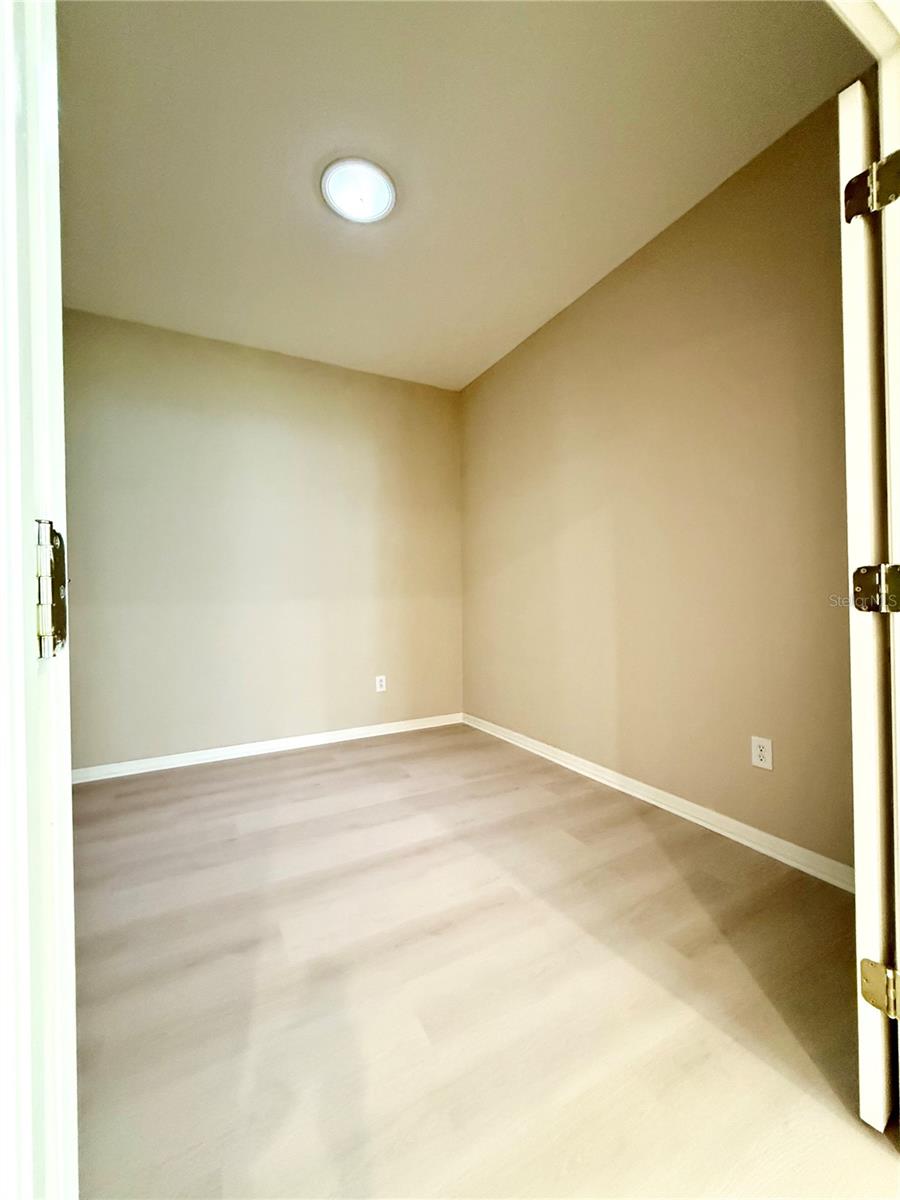 3326 CHAPEL CREEK CIR, WESLEY CHAPEL, FL, 33544