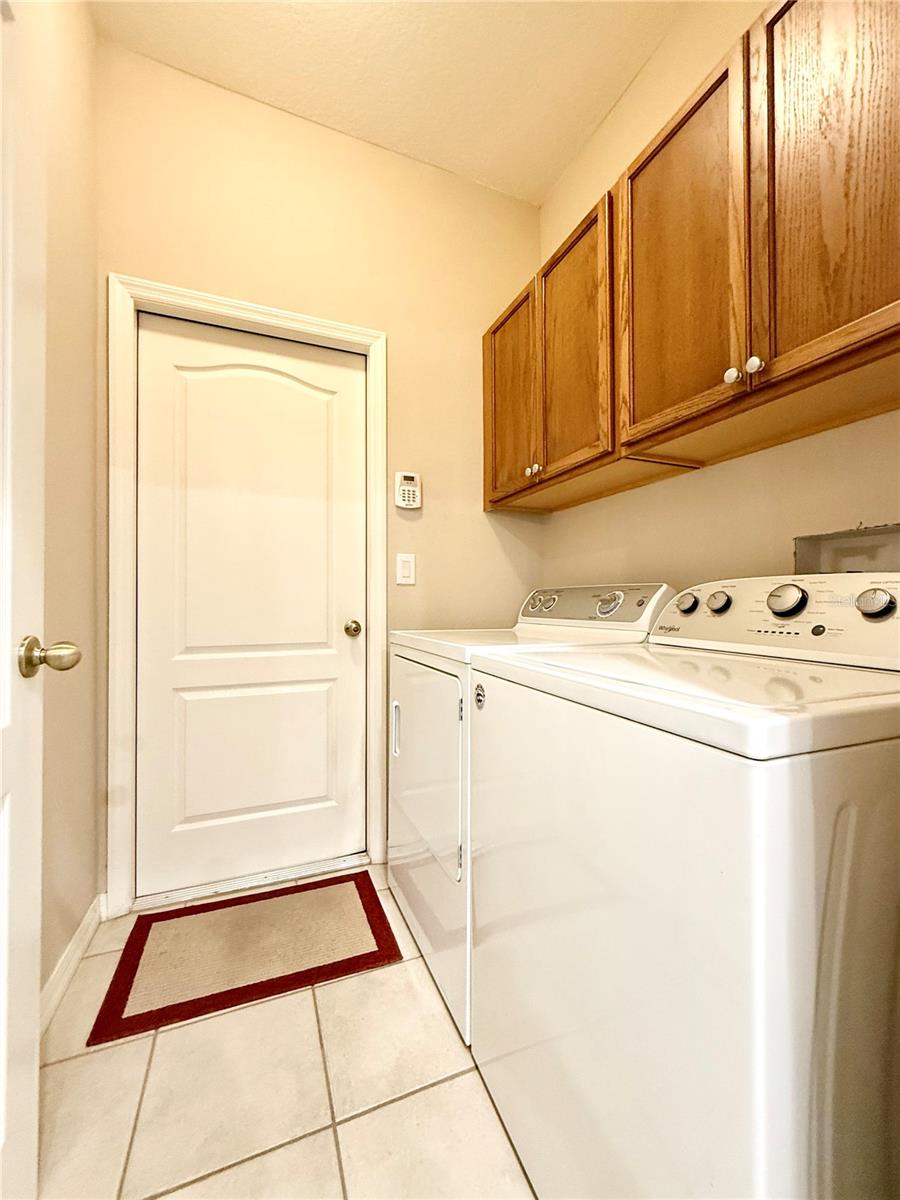 3326 CHAPEL CREEK CIR, WESLEY CHAPEL, FL, 33544