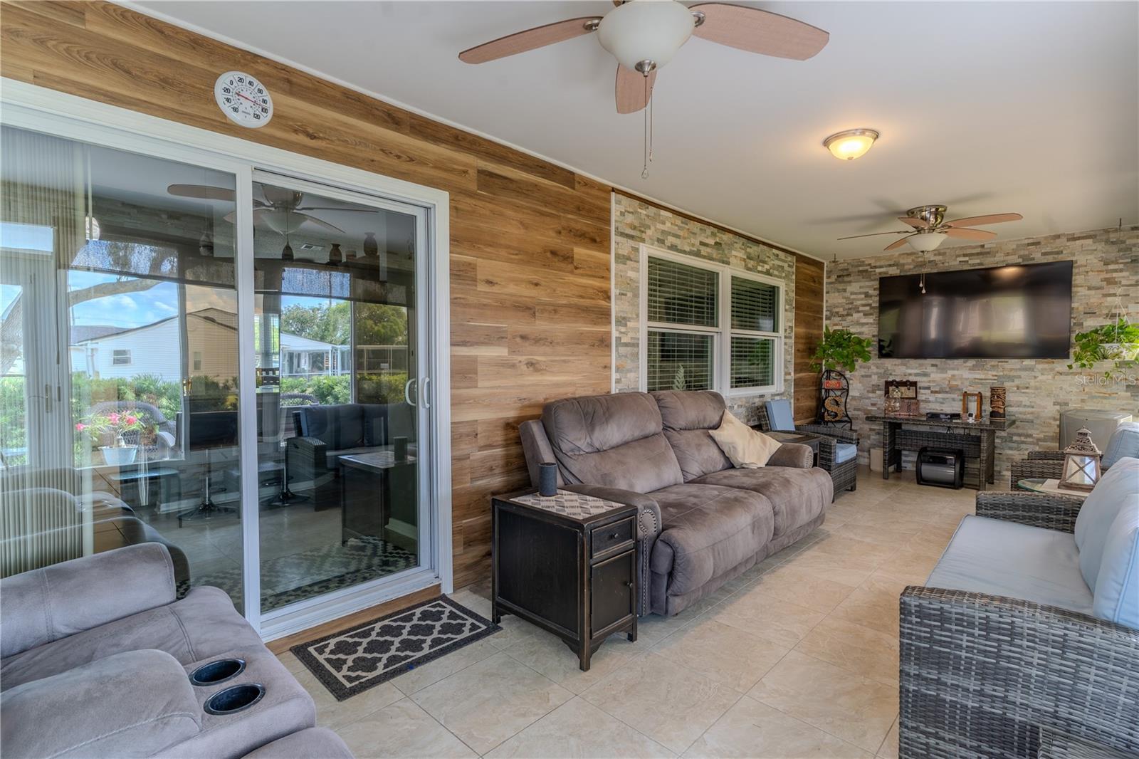 1020 CARACARA CIR N, LAKELAND, FL, 33809