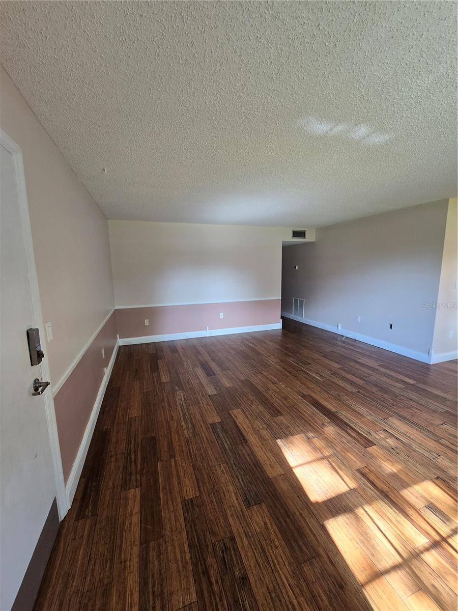 1701 BELLEAIR FOREST DR #B, BELLEAIR, FL, 33756