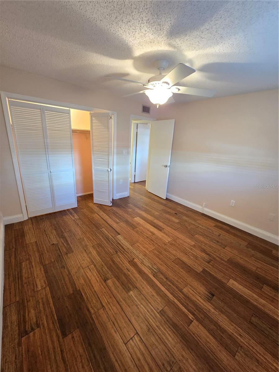 1701 BELLEAIR FOREST DR #B, BELLEAIR, FL, 33756