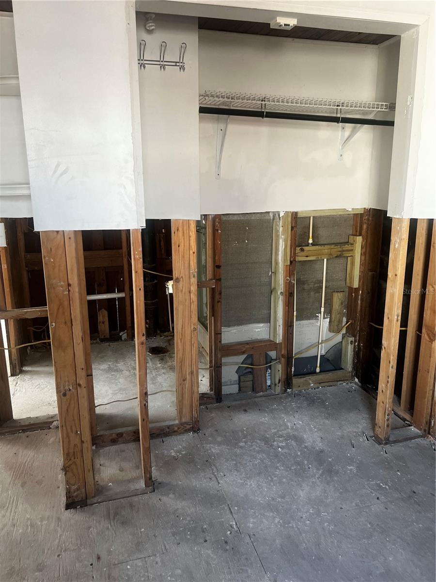 13707 PLYMOUTH ST, MADEIRA BEACH, FL, 33708