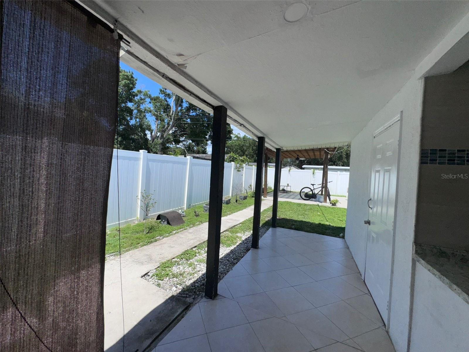 6017 BLOSSOM AVE, TAMPA, FL, 33614