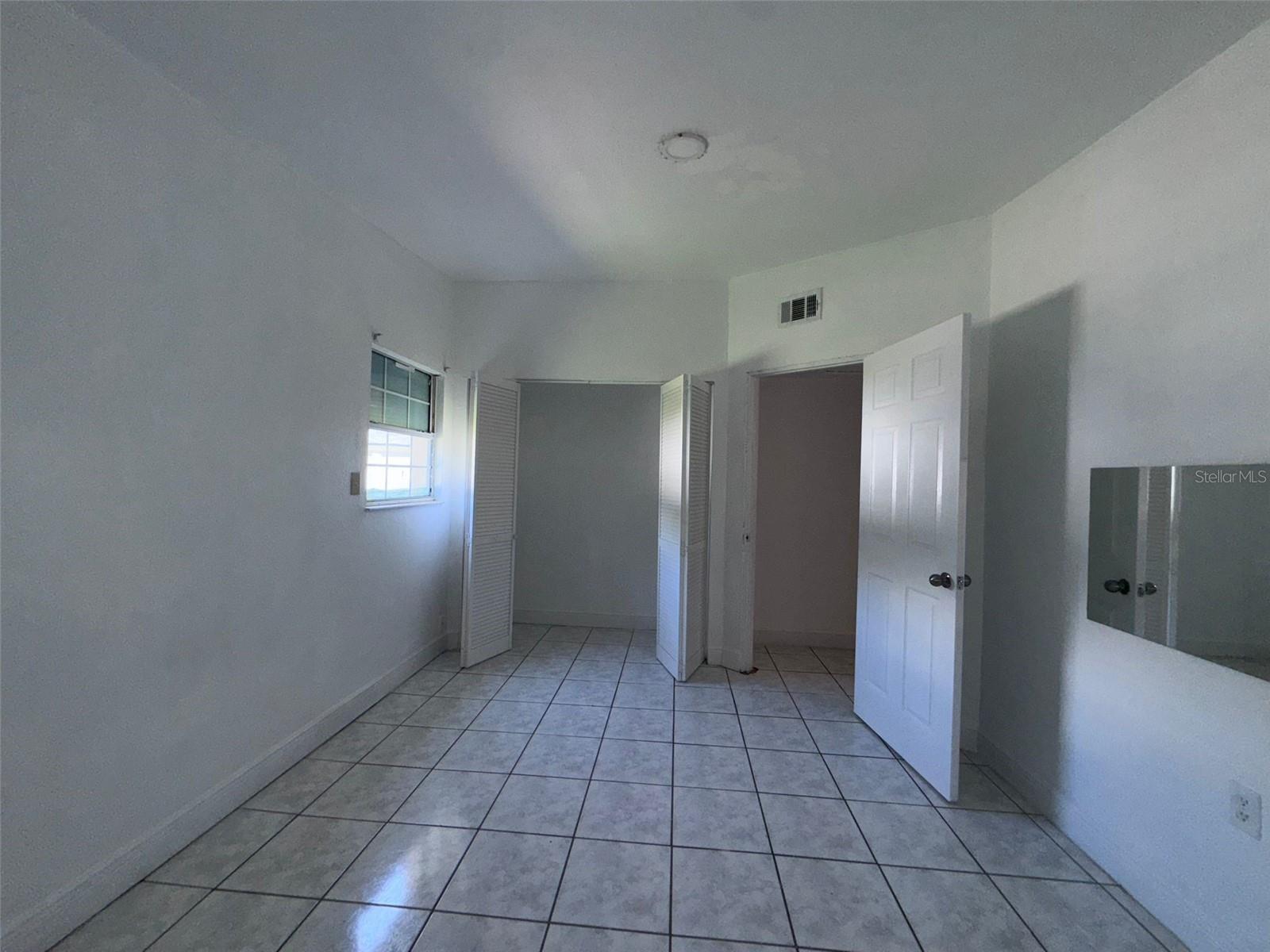 6017 BLOSSOM AVE, TAMPA, FL, 33614