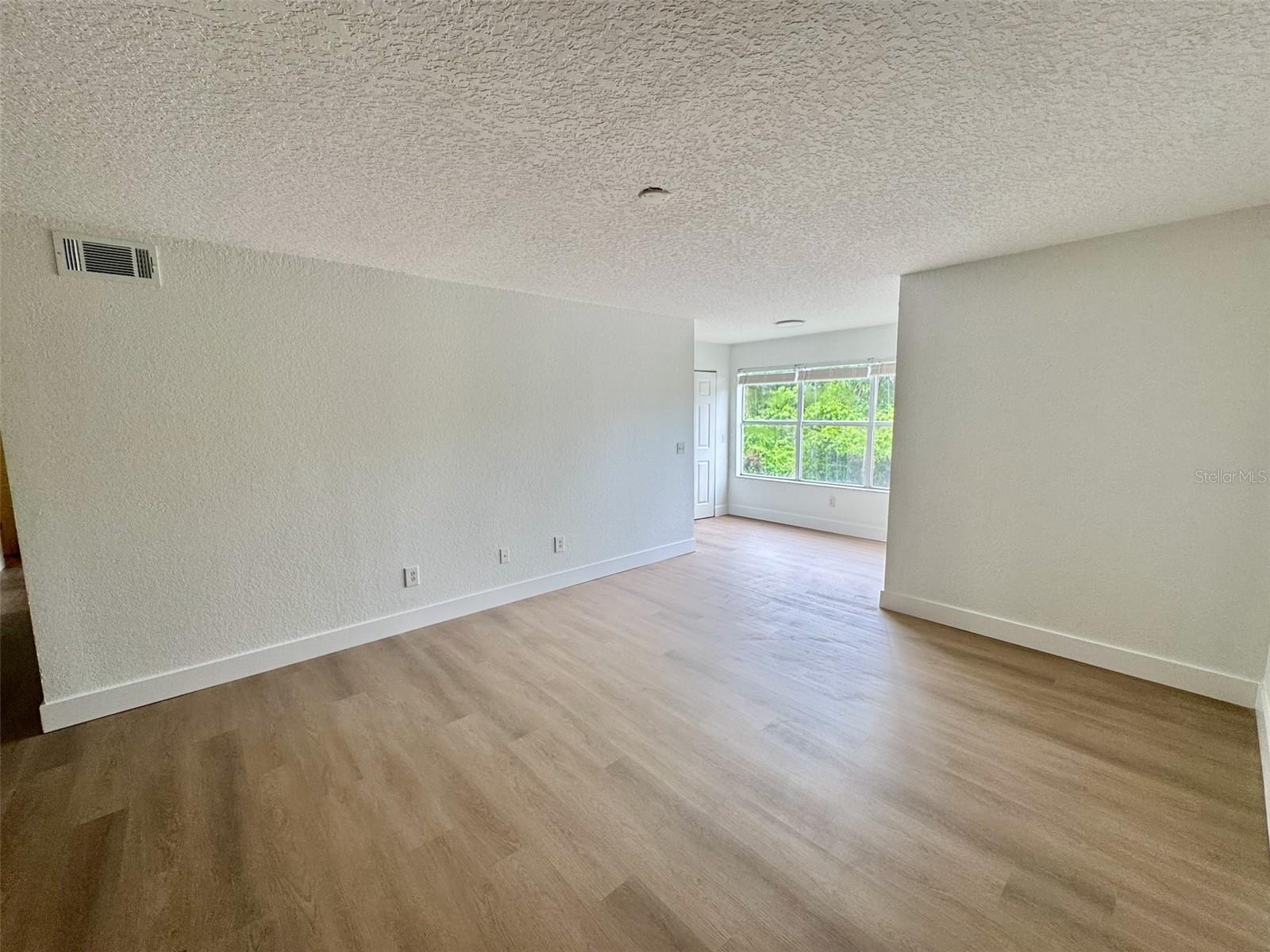 5144 CONROY RD #1028, ORLANDO, FL, 32811