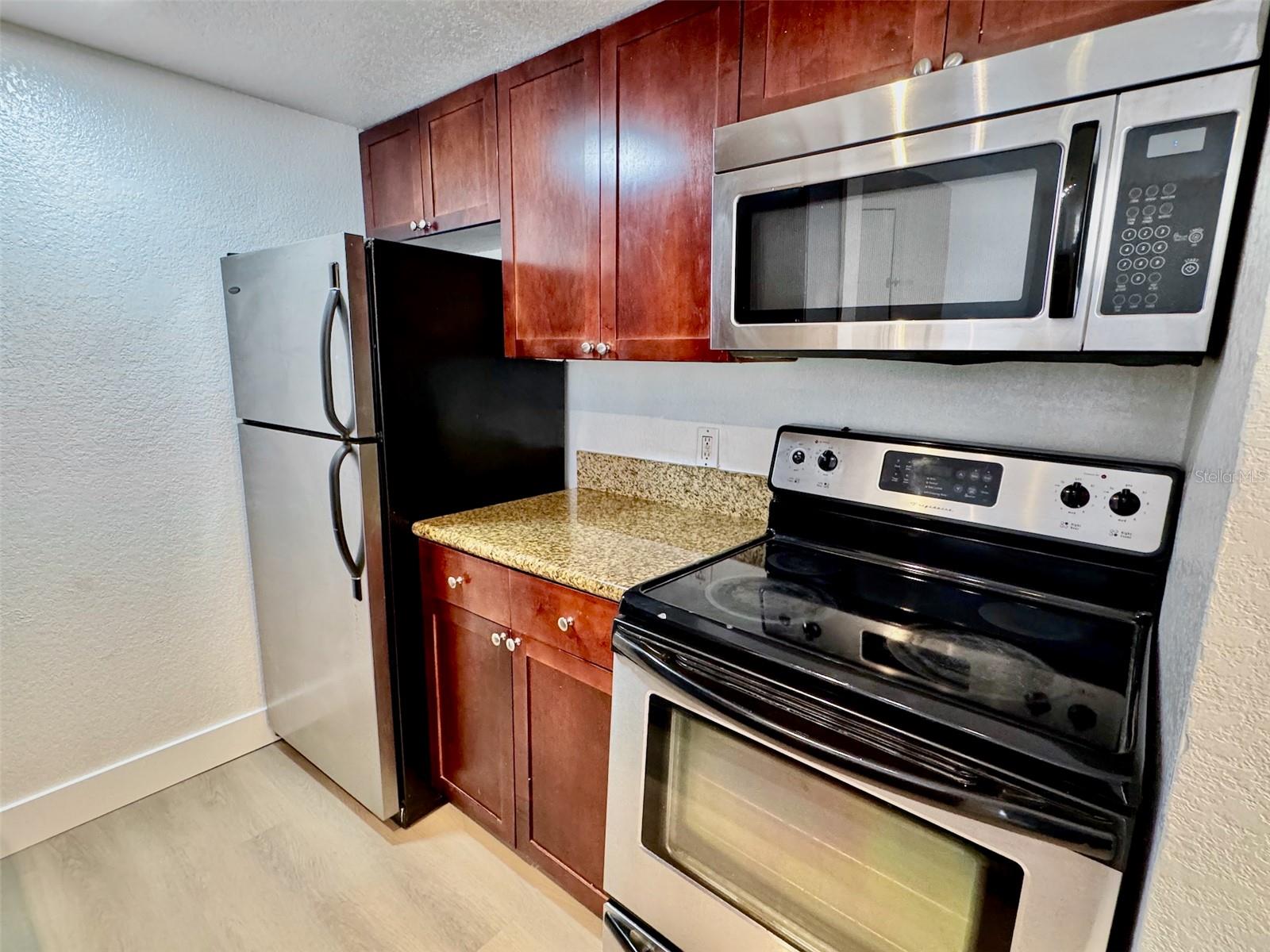 5144 CONROY RD #1028, ORLANDO, FL, 32811