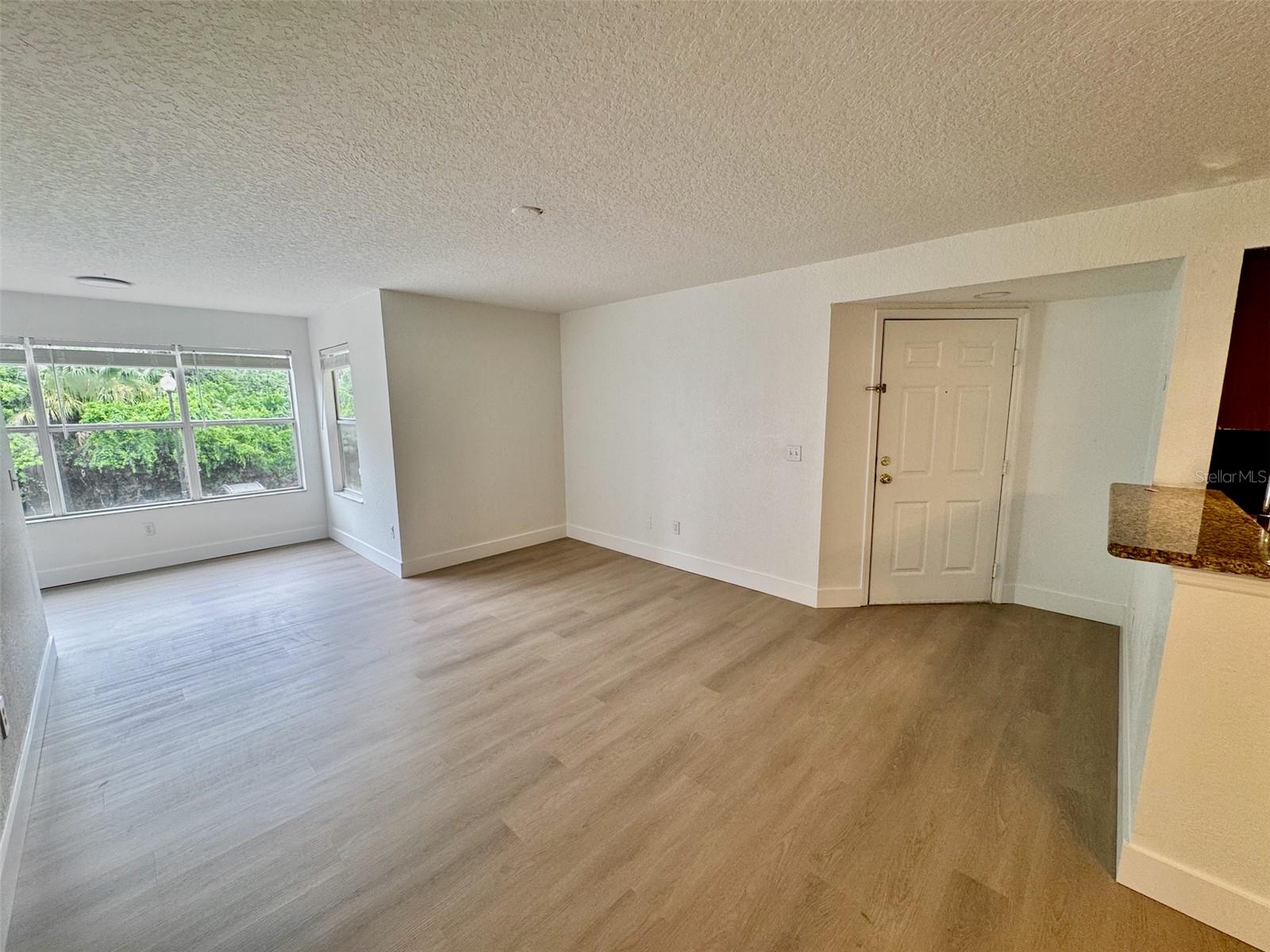 5144 CONROY RD #1028, ORLANDO, FL, 32811