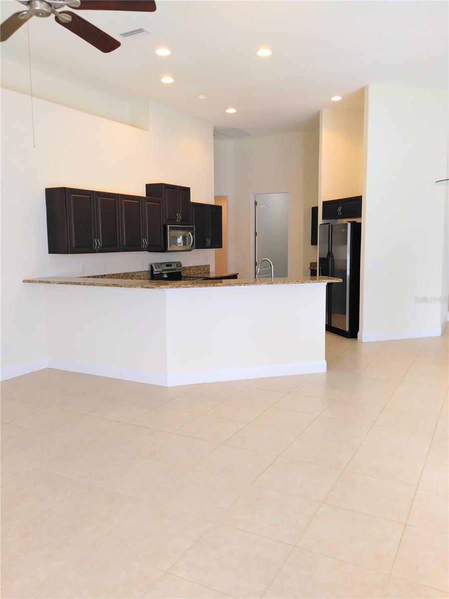 28 FRONT ST, PALM COAST, FL, 32137