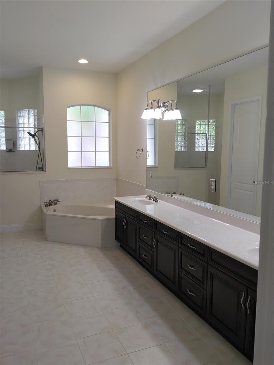 28 FRONT ST, PALM COAST, FL, 32137