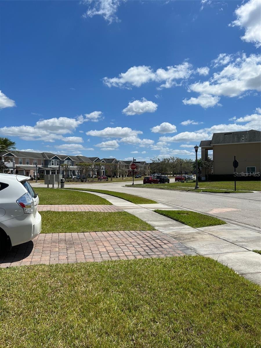 910 SPRING HARVEST CT, ORLANDO, FL, 32828