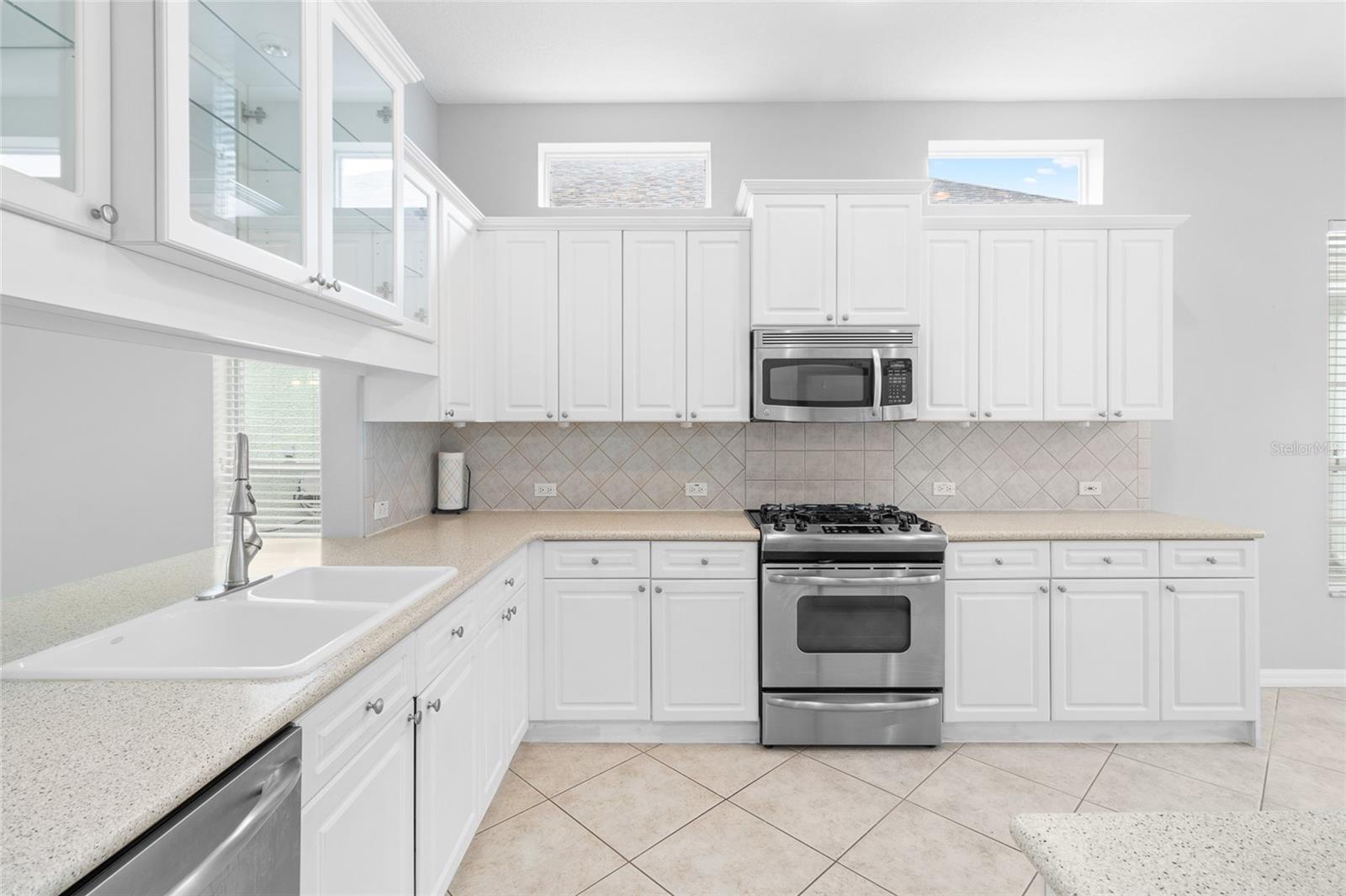 9514 GREENPOINTE DR, TAMPA, FL, 33626