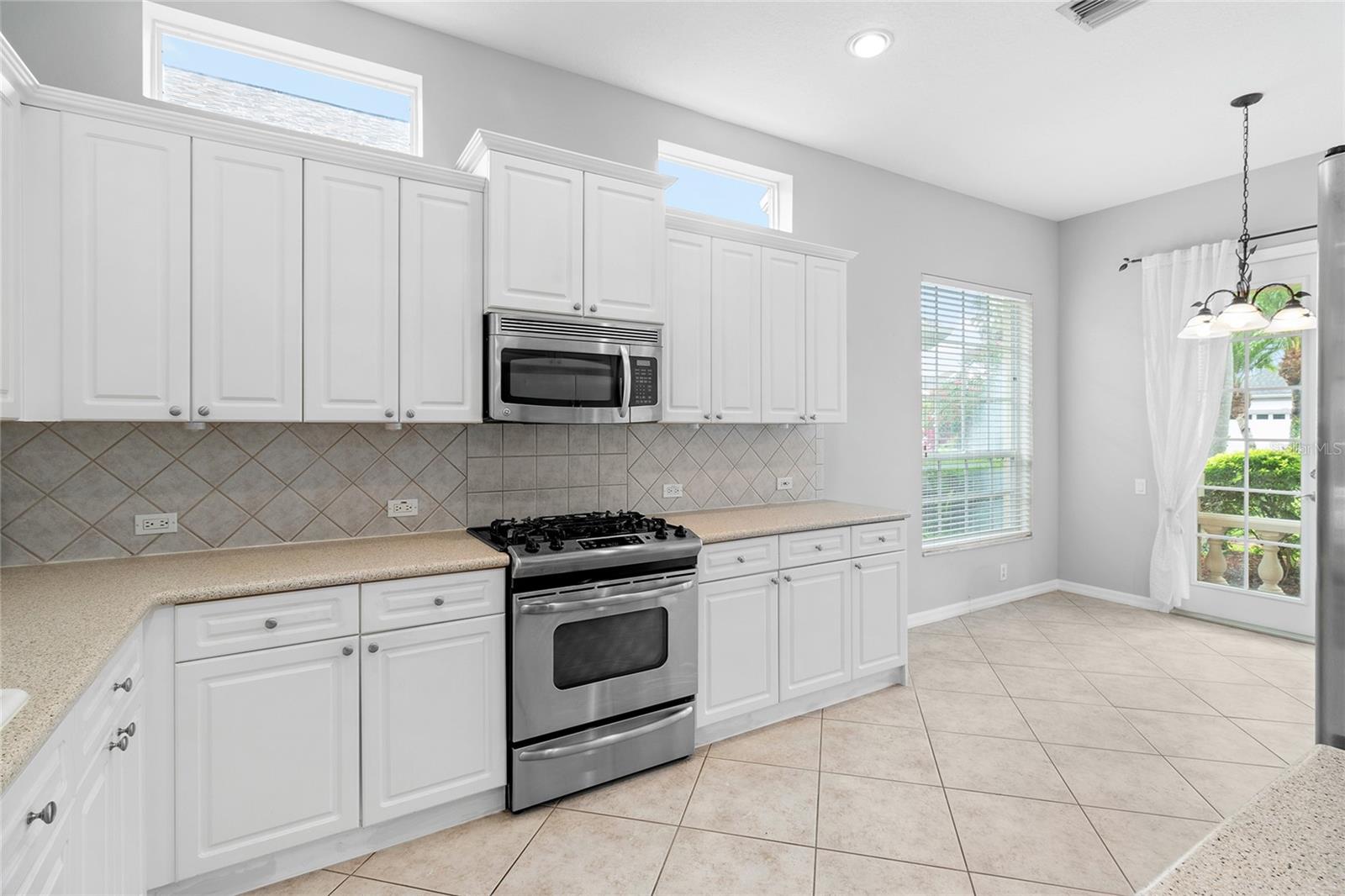 9514 GREENPOINTE DR, TAMPA, FL, 33626