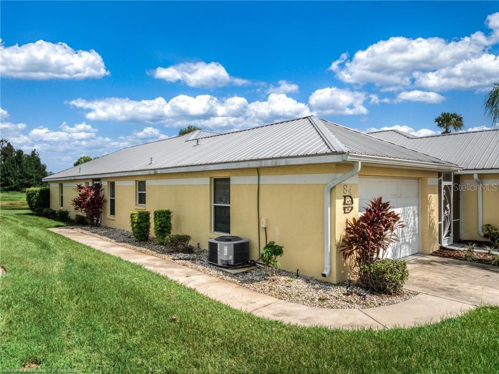 84 CLUBHOUSE LN, SEBRING, FL, 33876