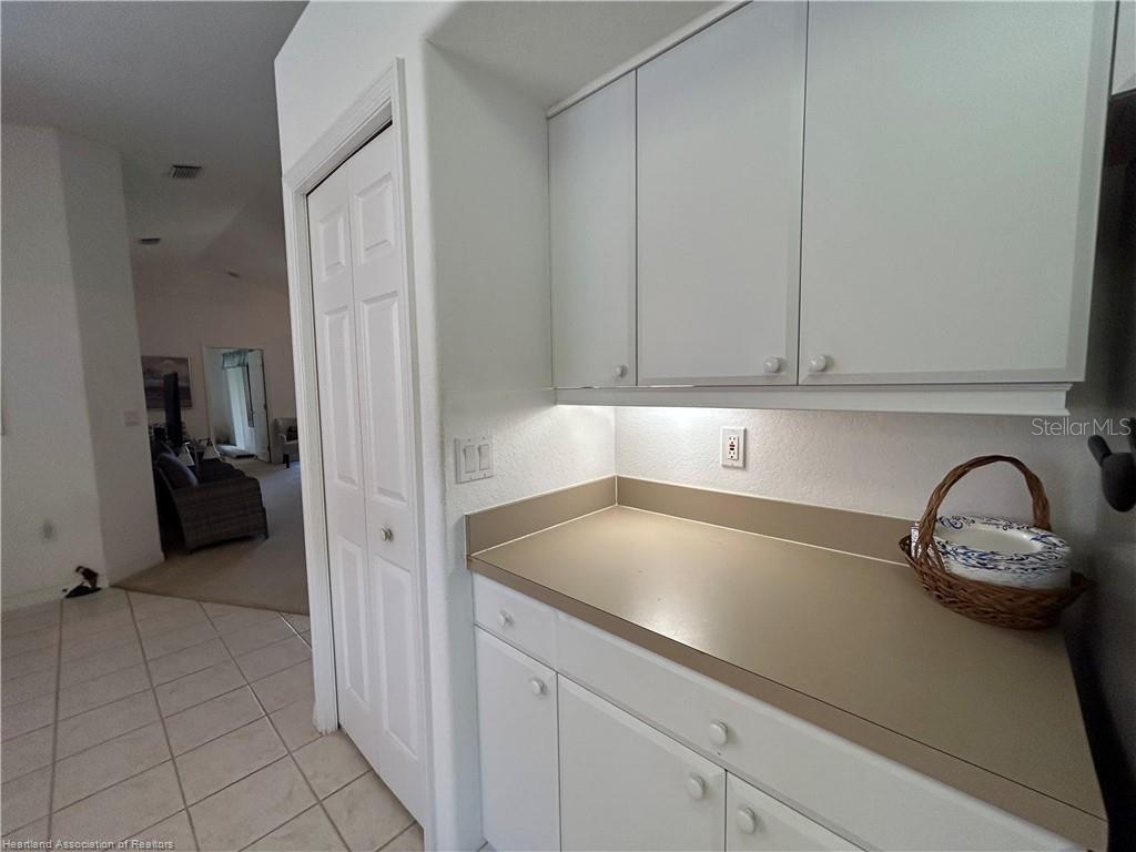 84 CLUBHOUSE LN, SEBRING, FL, 33876