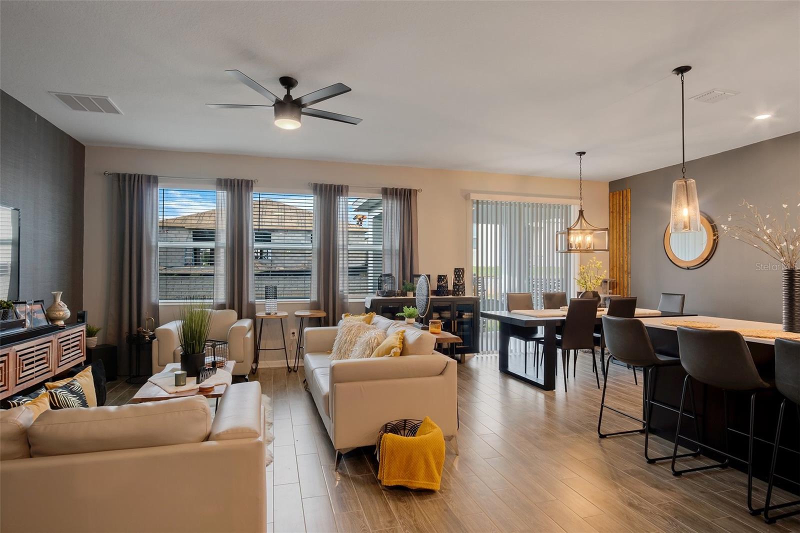 6992 DILLY LAKE AVE, GROVELAND, FL, 34736