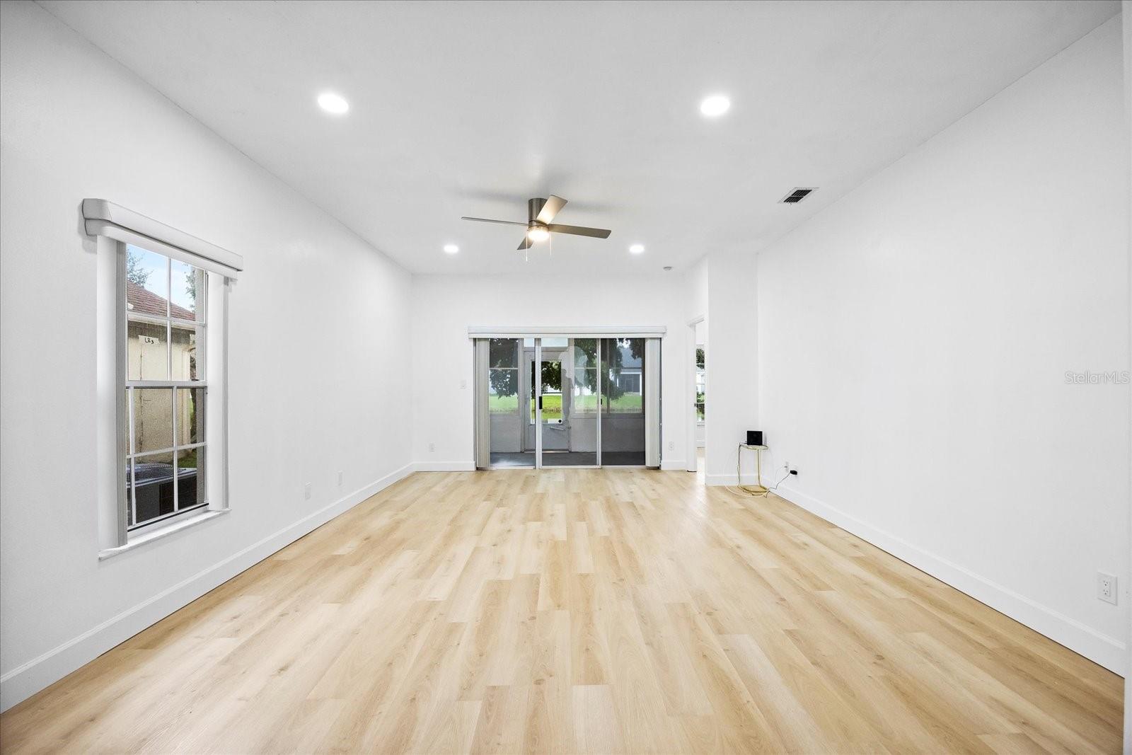 5802 PARKVIEW POINT DR, ORLANDO, FL, 32821