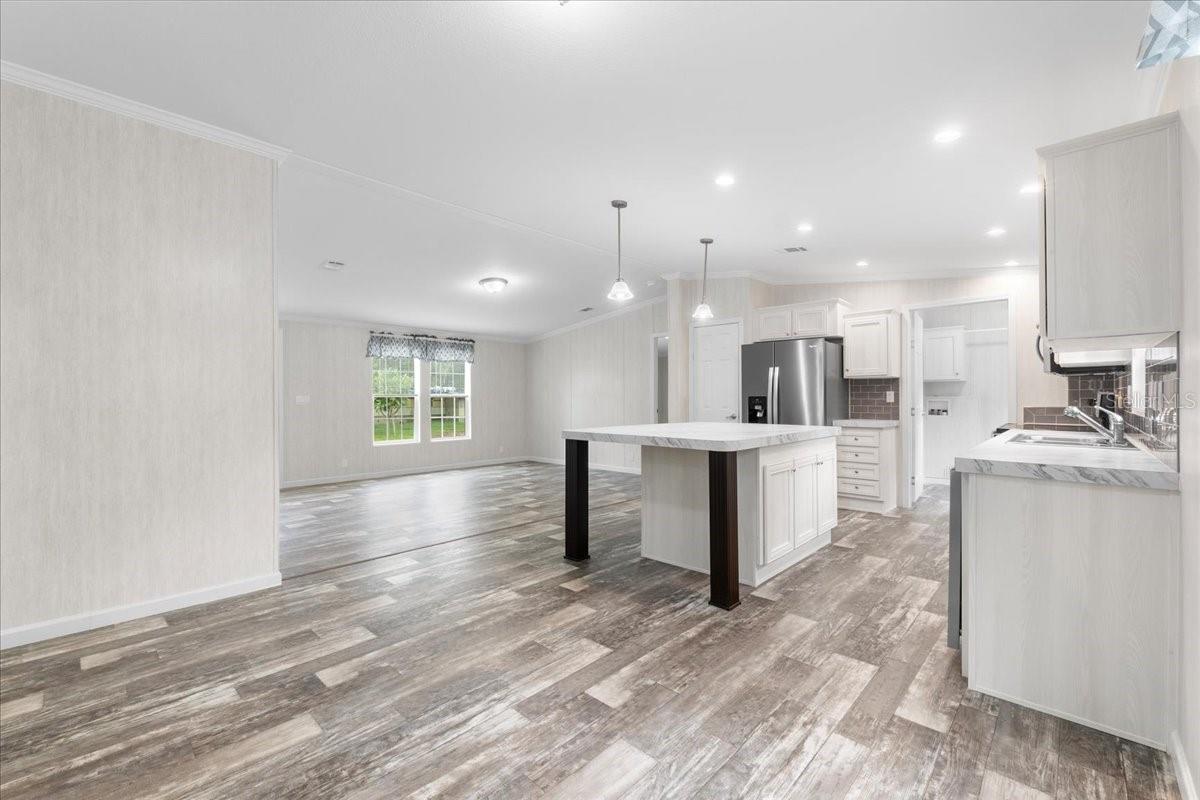 2463 WILDWOOD DR, MIMS, FL, 32754