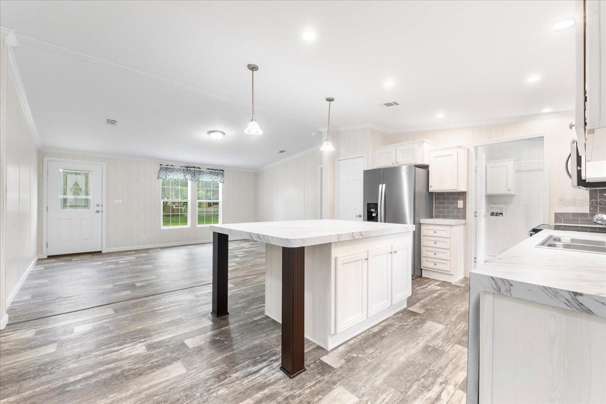 2463 WILDWOOD DR, MIMS, FL, 32754