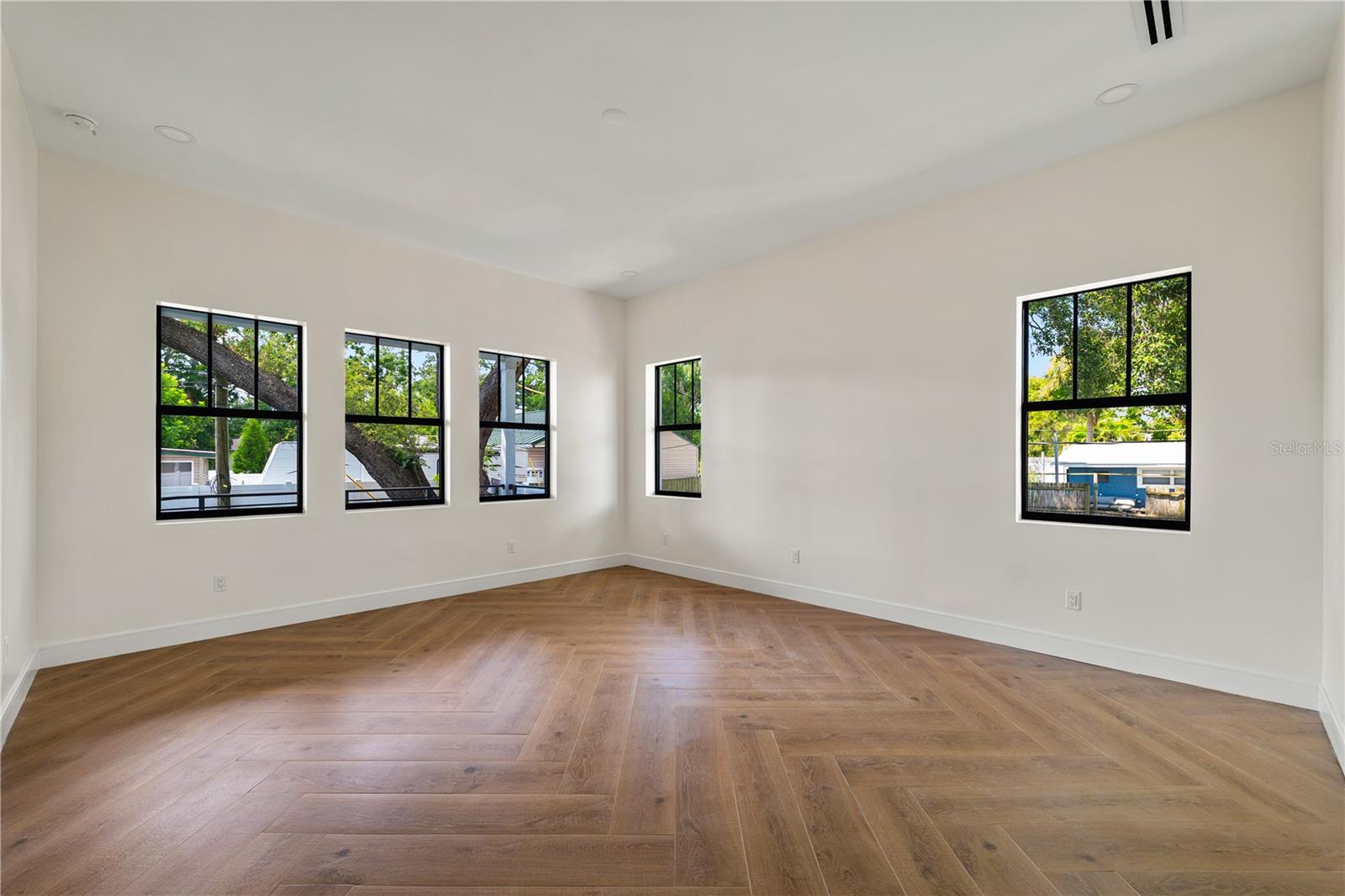 403 PARK BLVD, OLDSMAR, FL, 34677