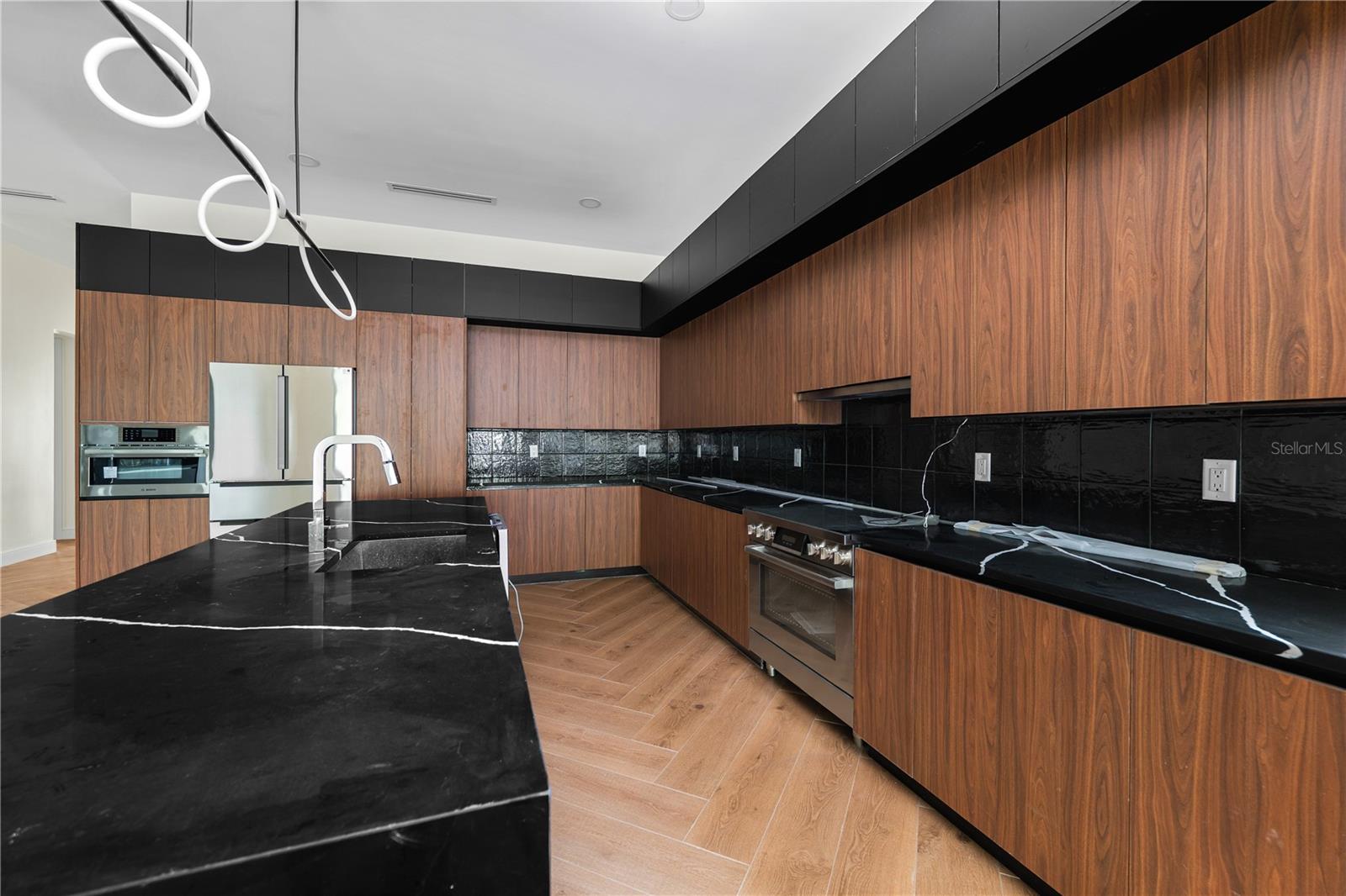 403 PARK BLVD, OLDSMAR, FL, 34677