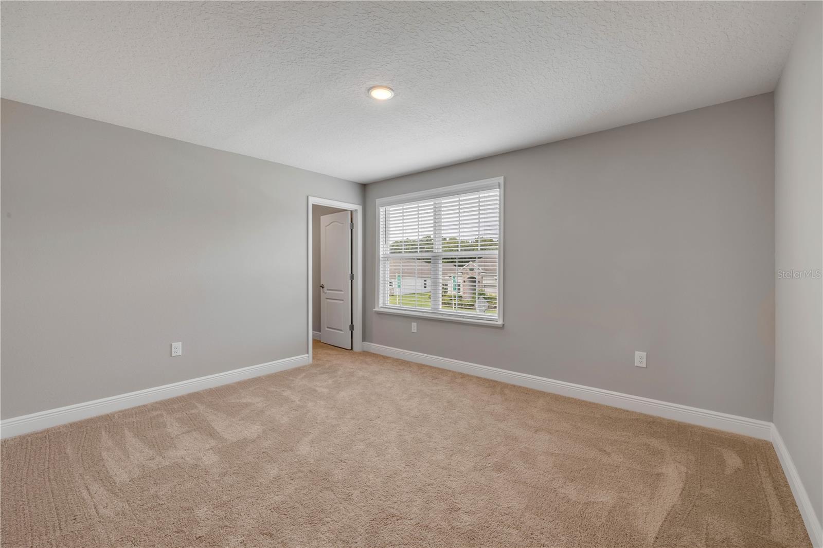 2211 ELEGANT MANOR CIR, EDGEWATER, FL, 32141