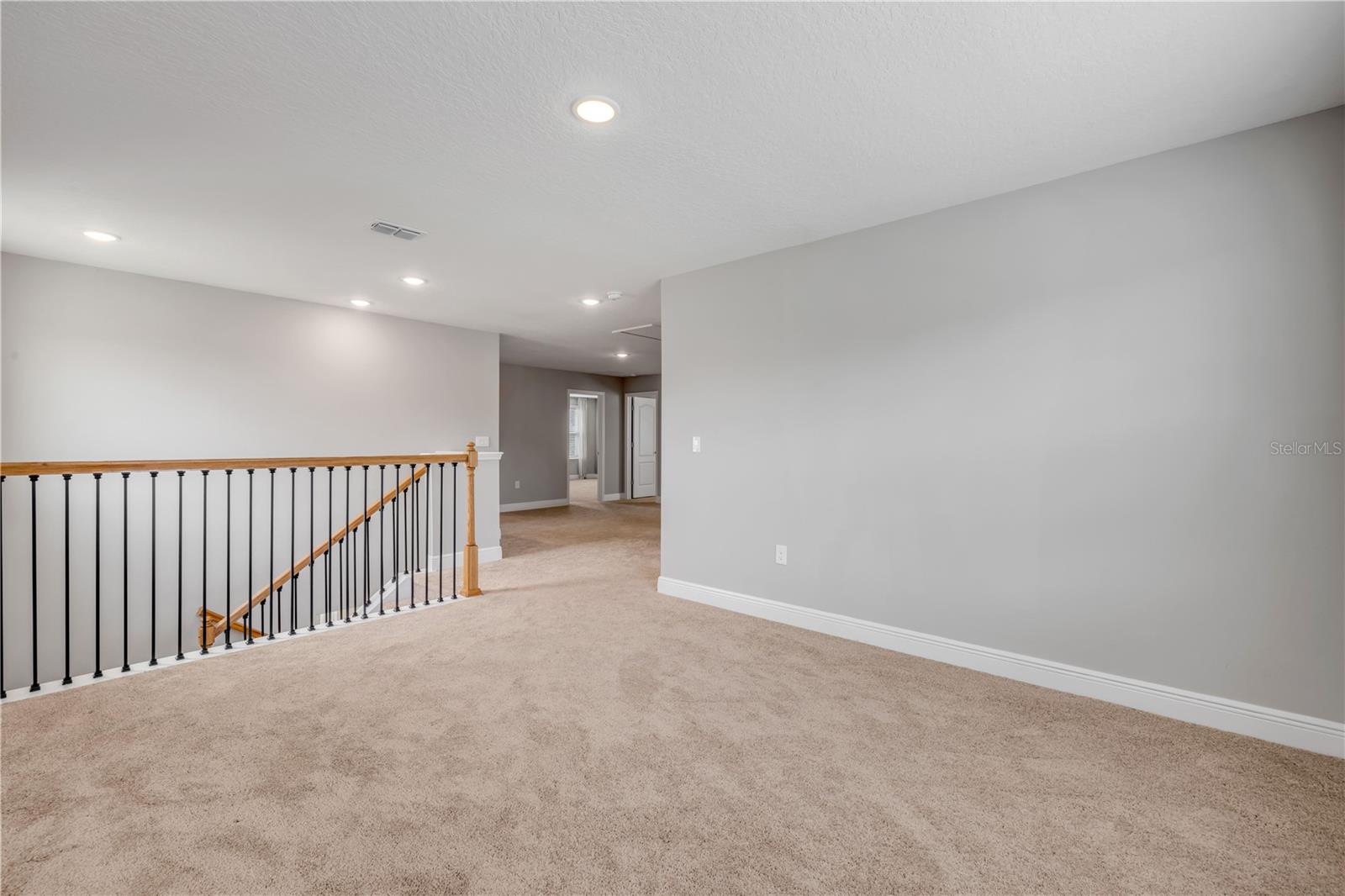 2211 ELEGANT MANOR CIR, EDGEWATER, FL, 32141