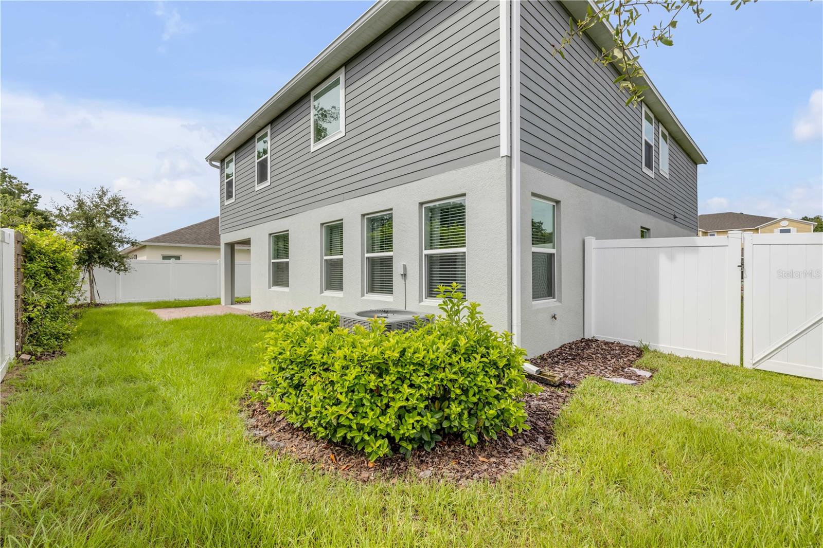 2211 ELEGANT MANOR CIR, EDGEWATER, FL, 32141