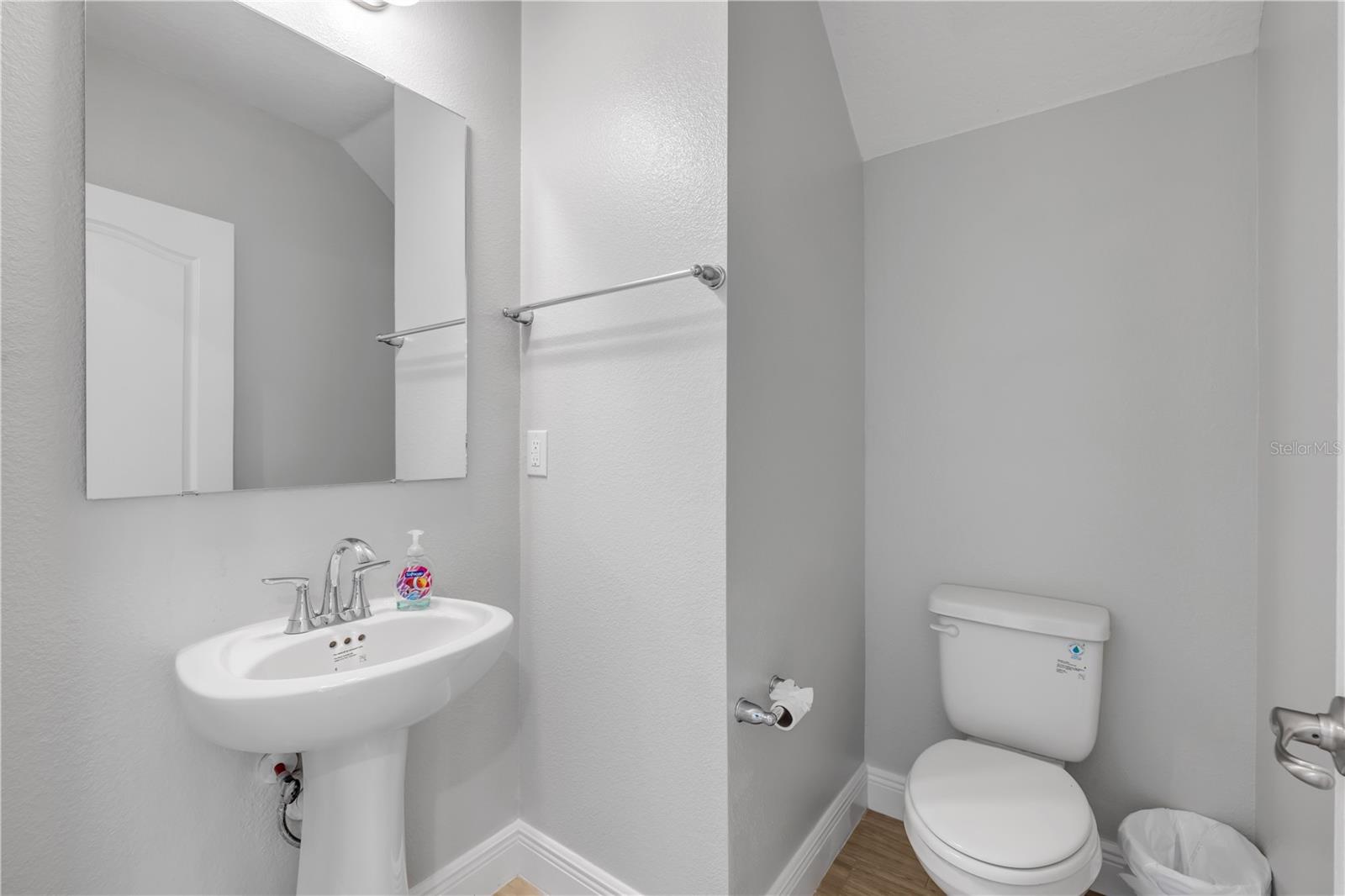 2211 ELEGANT MANOR CIR, EDGEWATER, FL, 32141