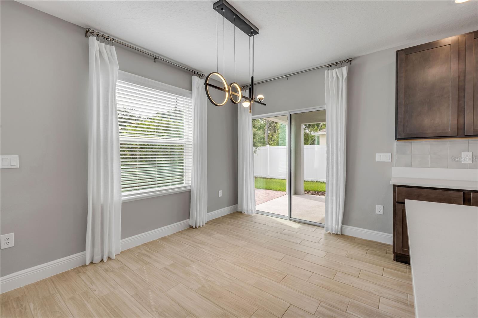 2211 ELEGANT MANOR CIR, EDGEWATER, FL, 32141