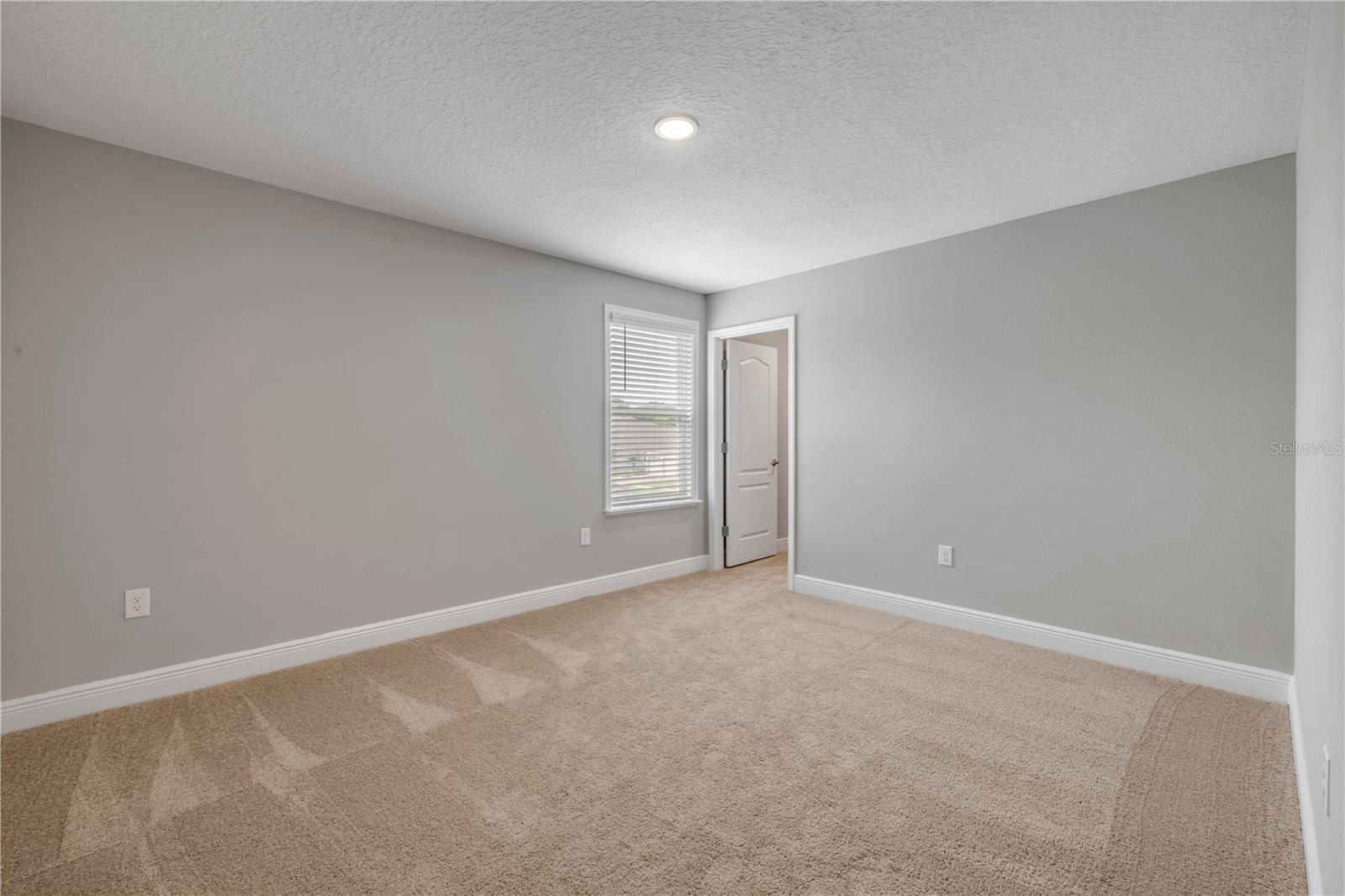 2211 ELEGANT MANOR CIR, EDGEWATER, FL, 32141