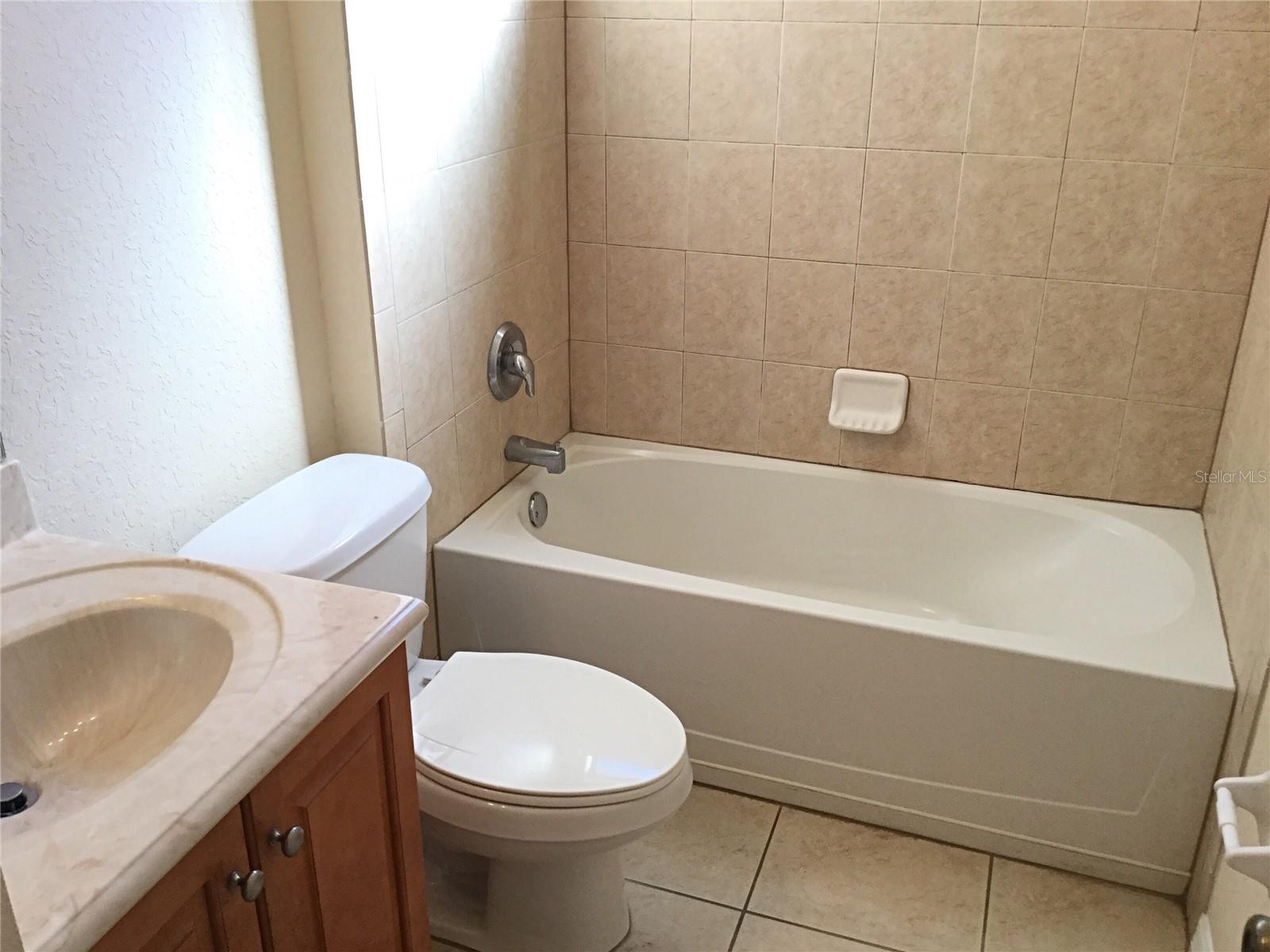 414 CARAWAY DR, KISSIMMEE, FL, 34759